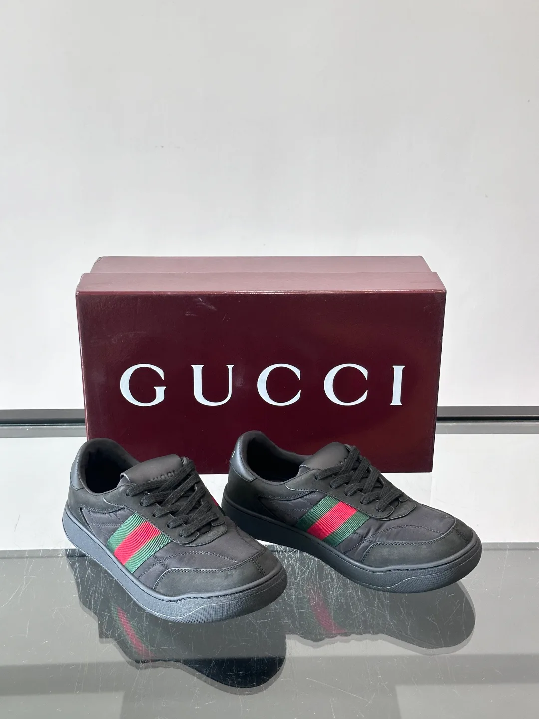 Women's Sneakers GUCCI 18102027