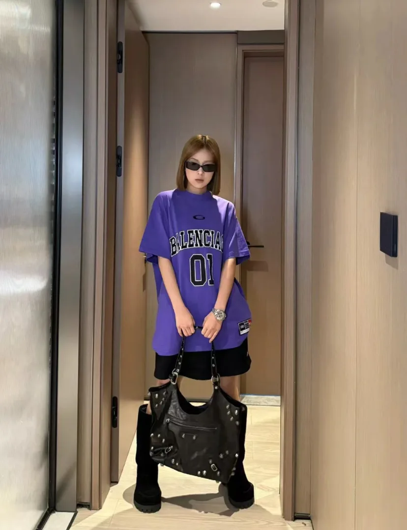 Women's T-Shirts BALENCIAGA 18190800