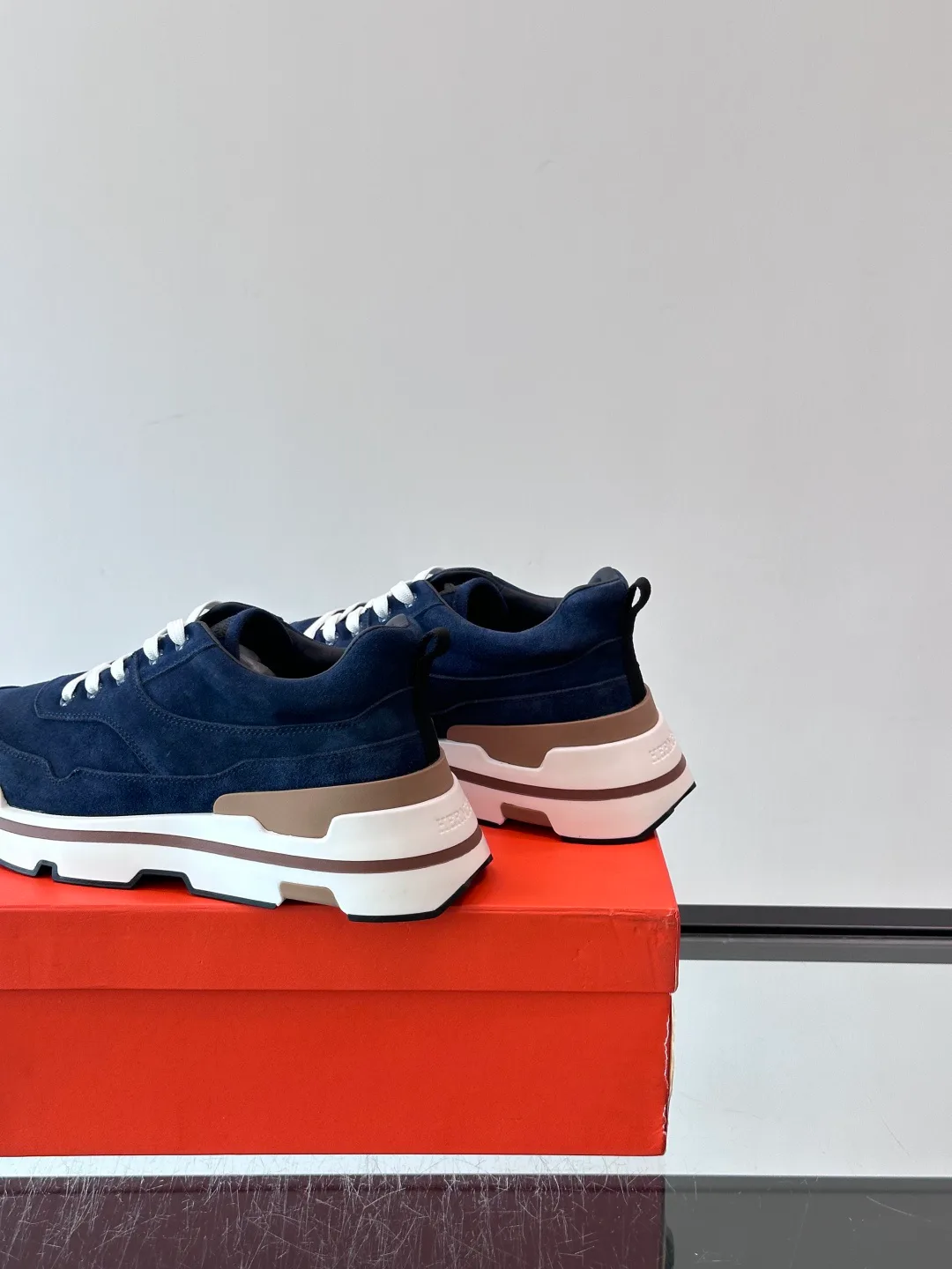 Men's Sneakers HERMES 18500621