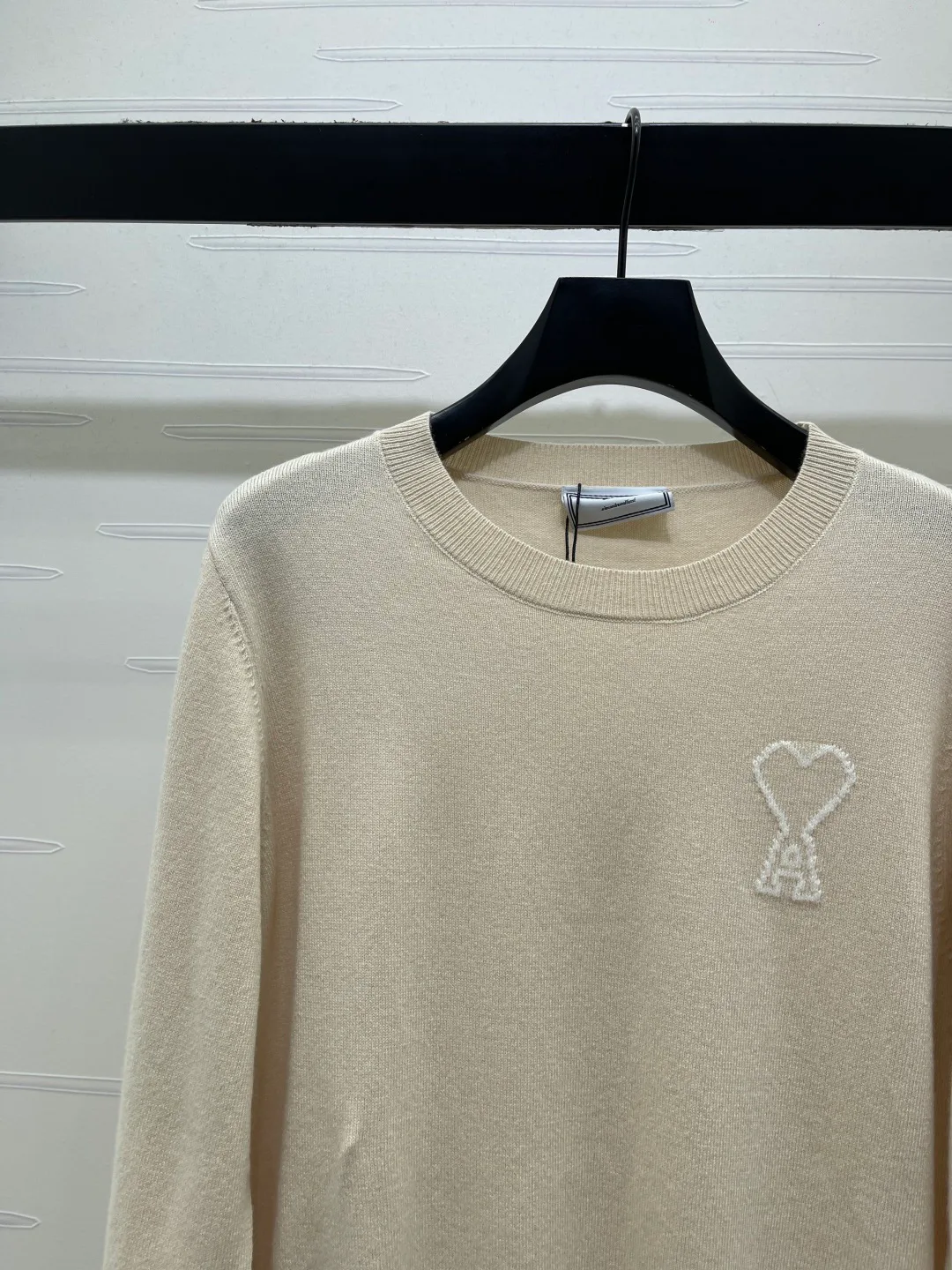 Women's Jumpers And Sweaters AMI PARIS 17274601