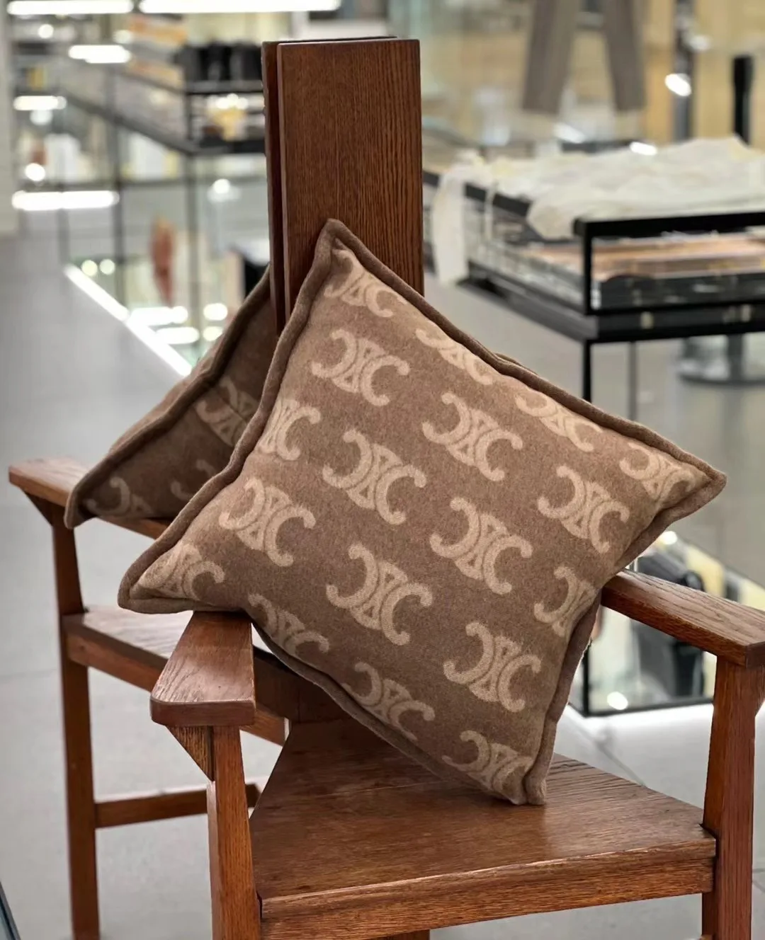 Textiles CELINE 18002664