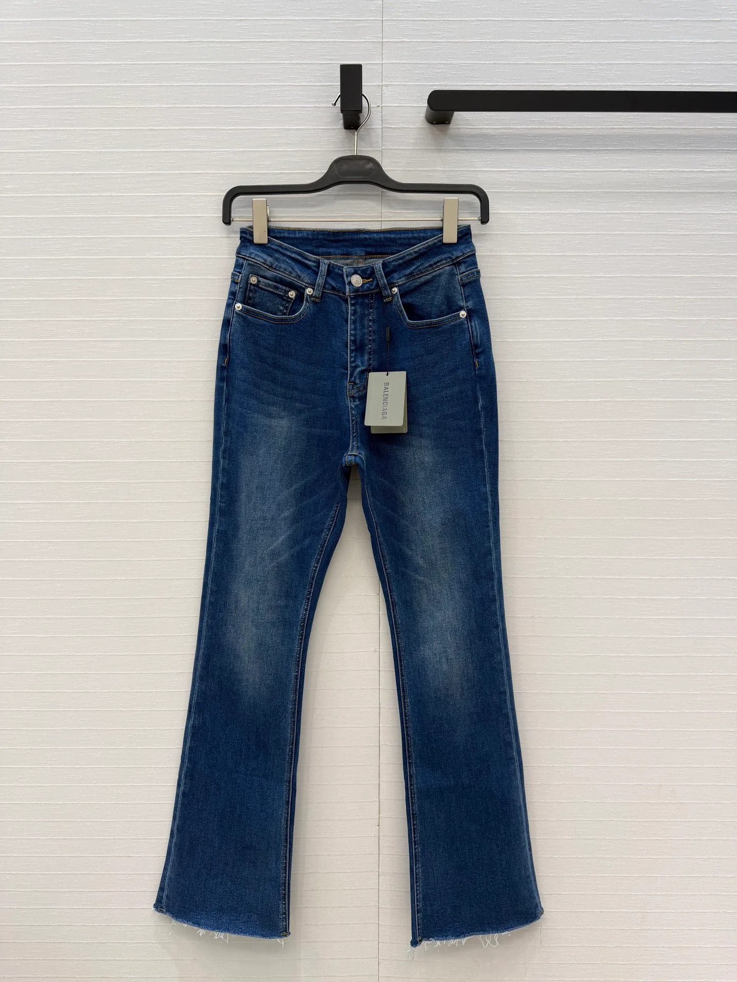 Джинсы Женские Balenciaga 18678083