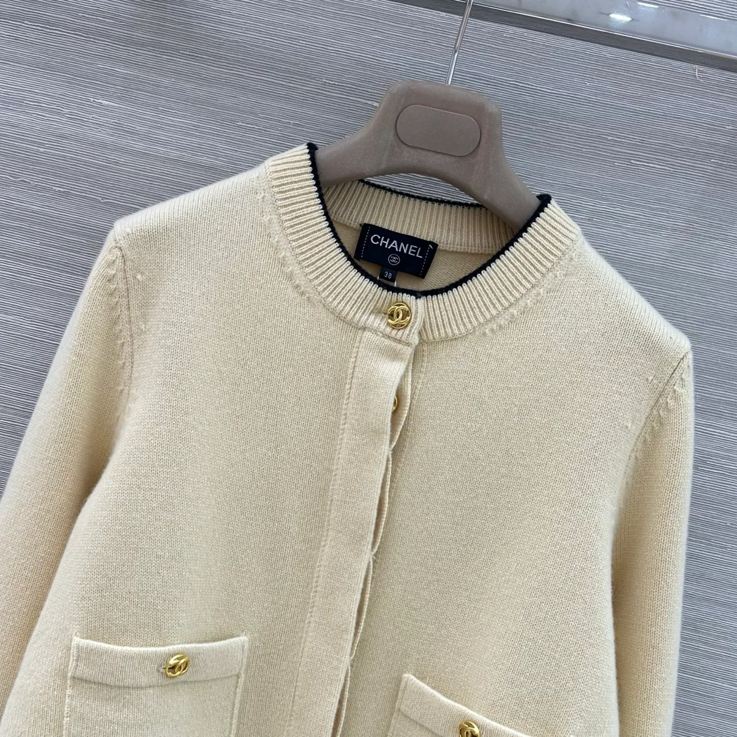 Women's Jumpers And Sweaters CHANEL 17998376