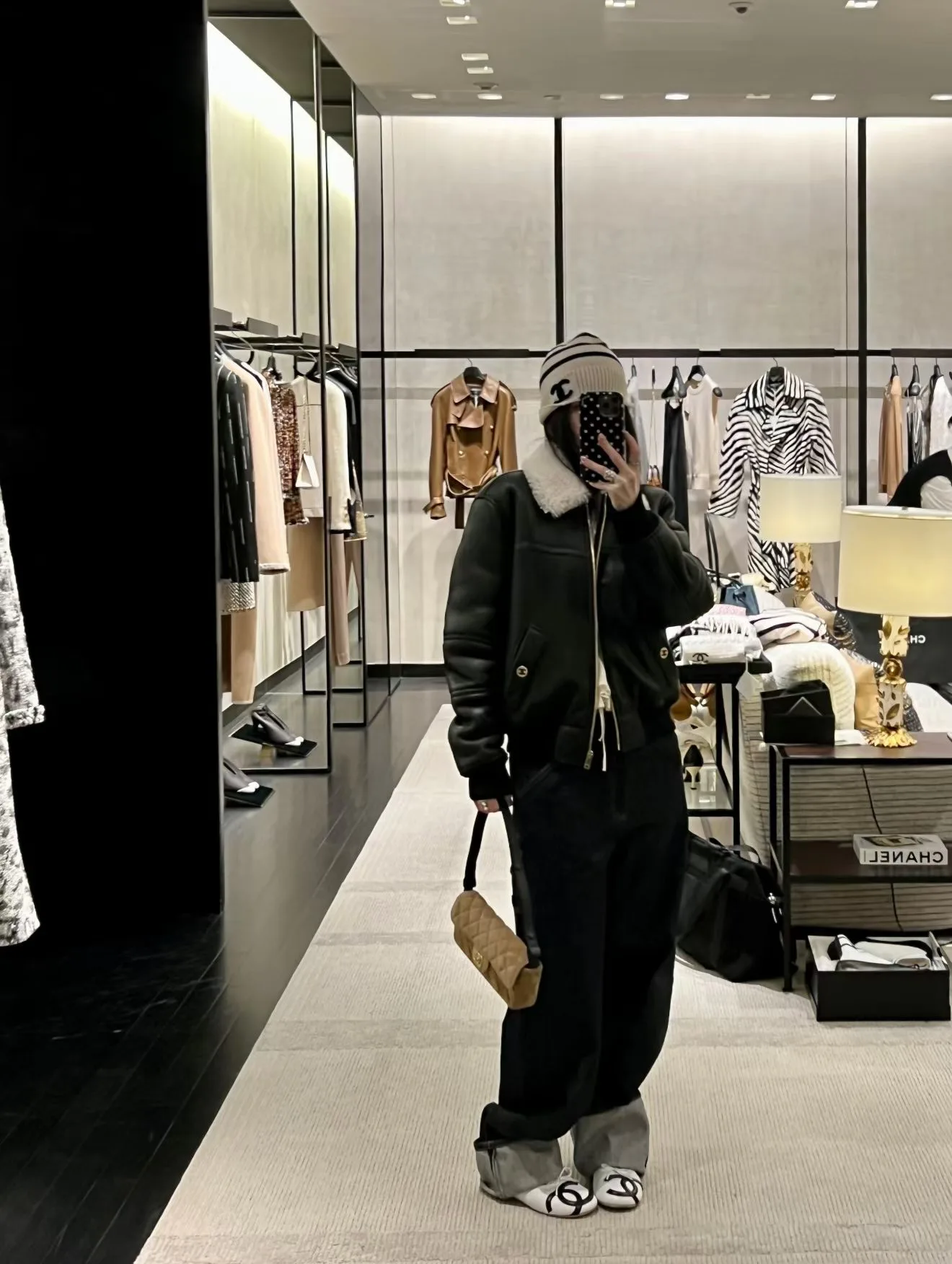 Women's Jackets And Down Jackets CHANEL 17867135