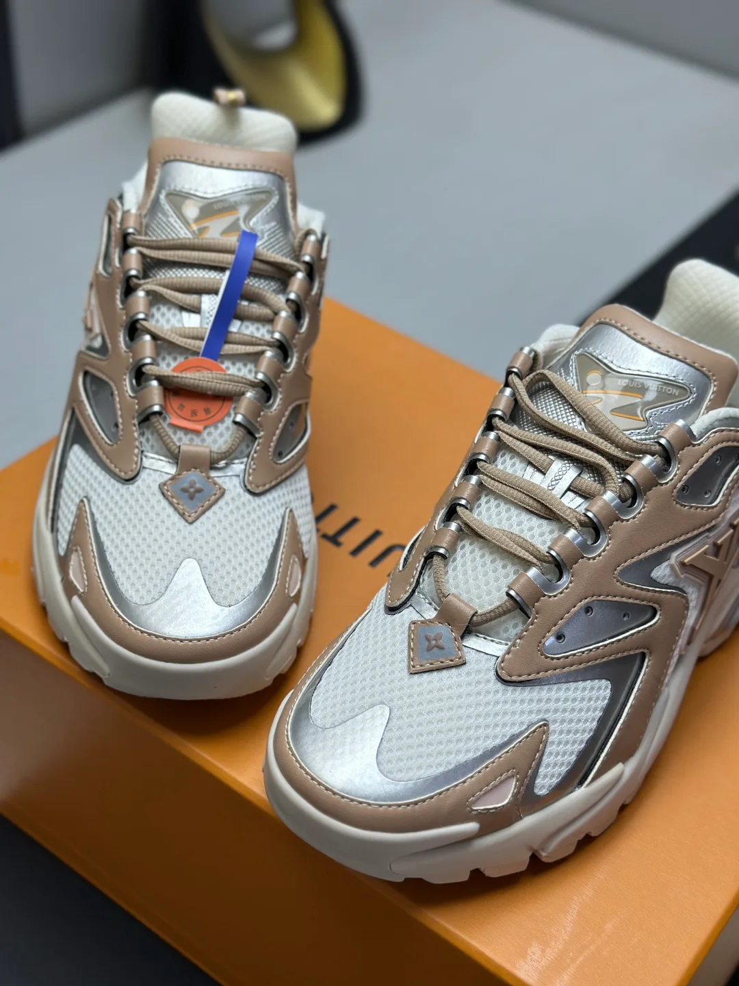 Men's Sneakers LOUIS VUITTON 18211993
