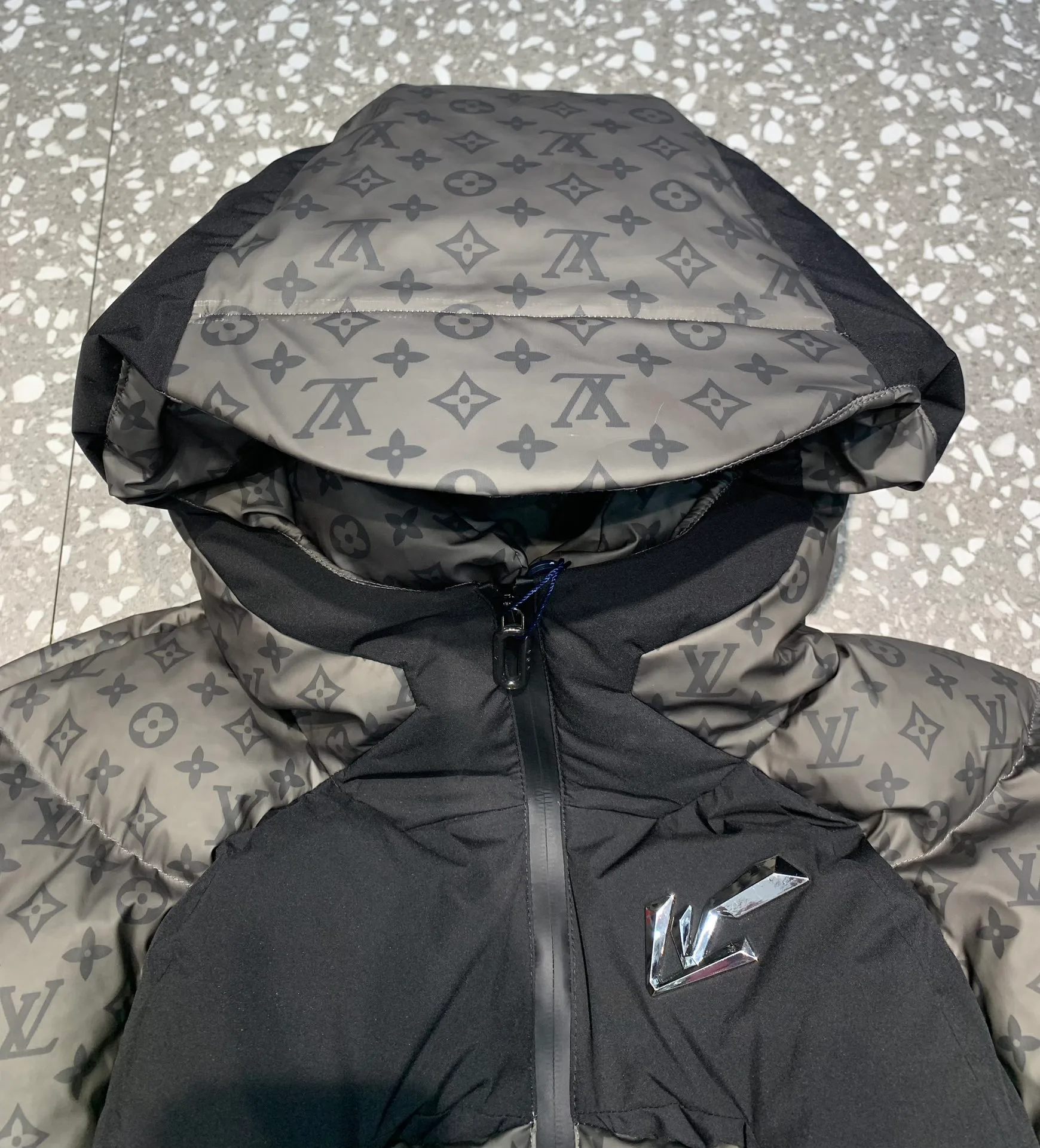Women's Jackets And Down Jackets LOUIS VUITTON 17799766