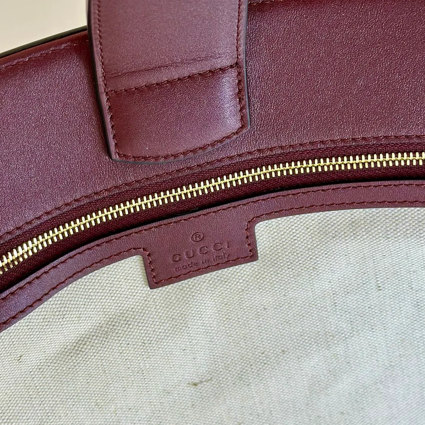Women's Classic Handbags GUCCI 18310177
