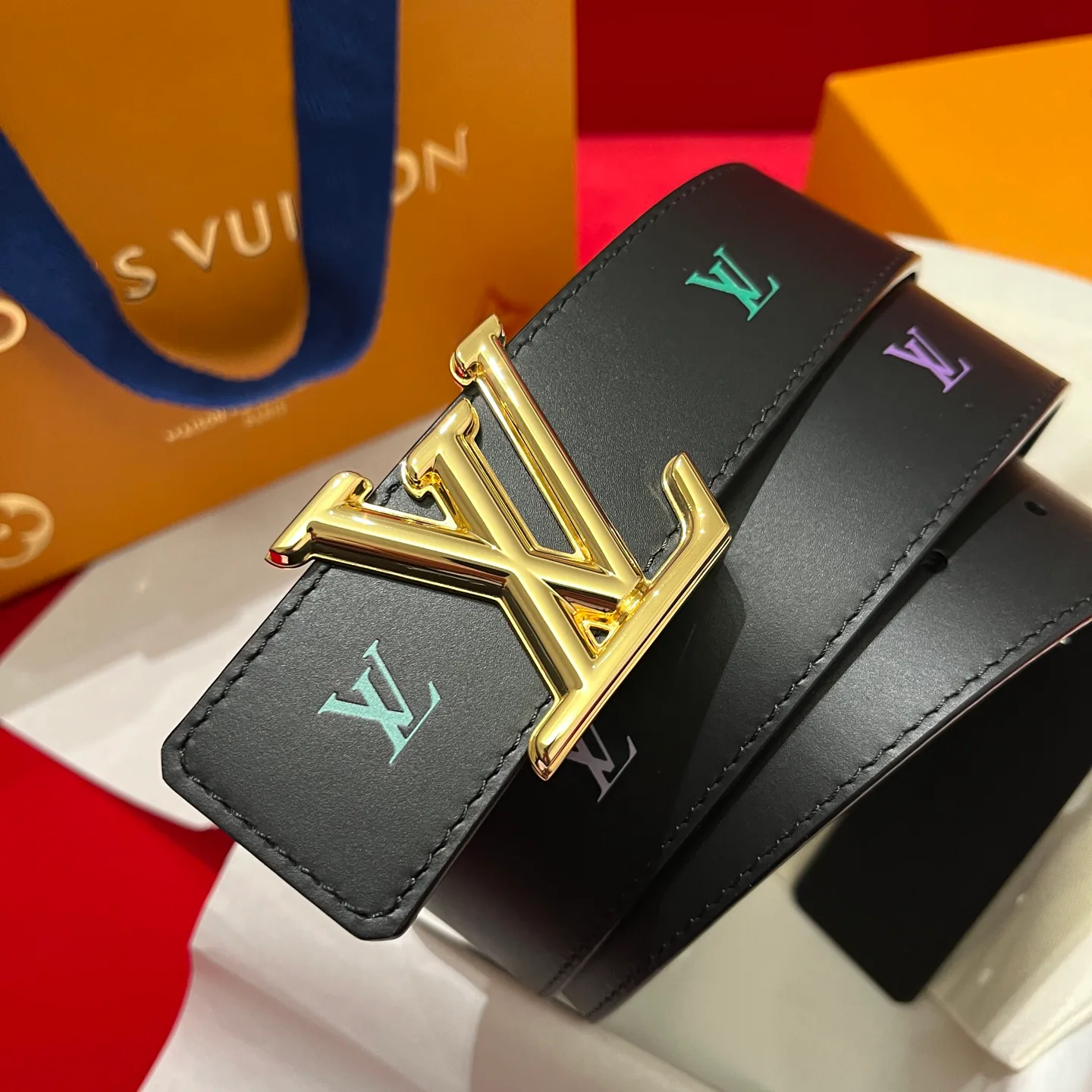 Belts LOUIS VUITTON 17645337