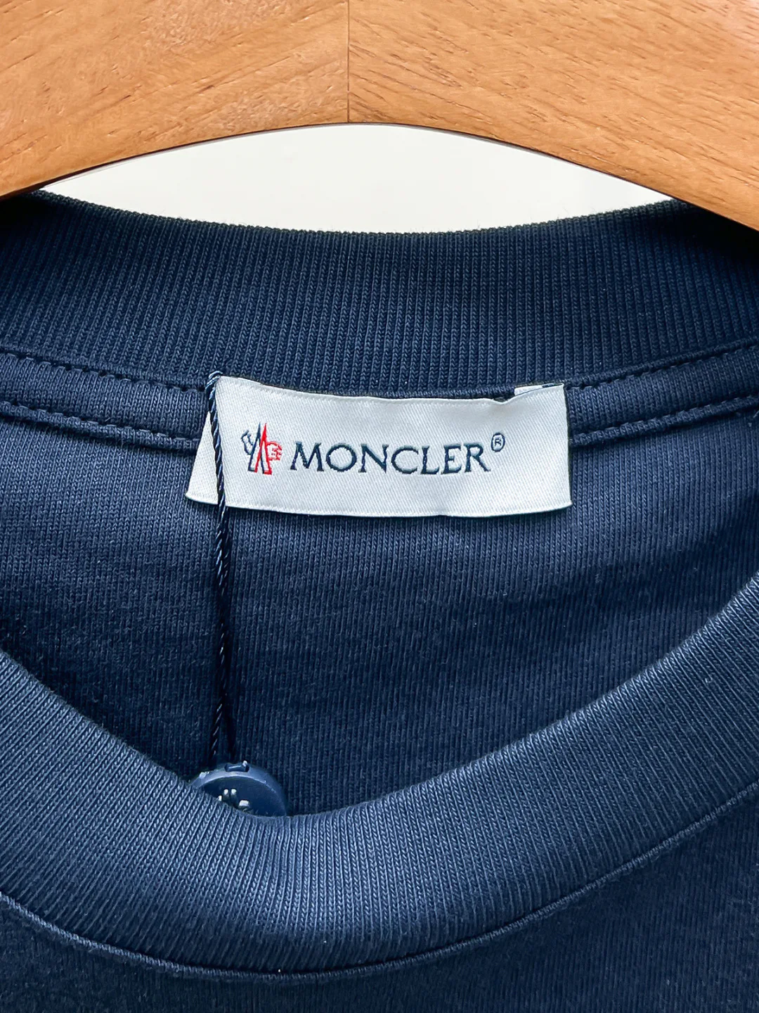 Men's T-Shirts MONCLER 18499485