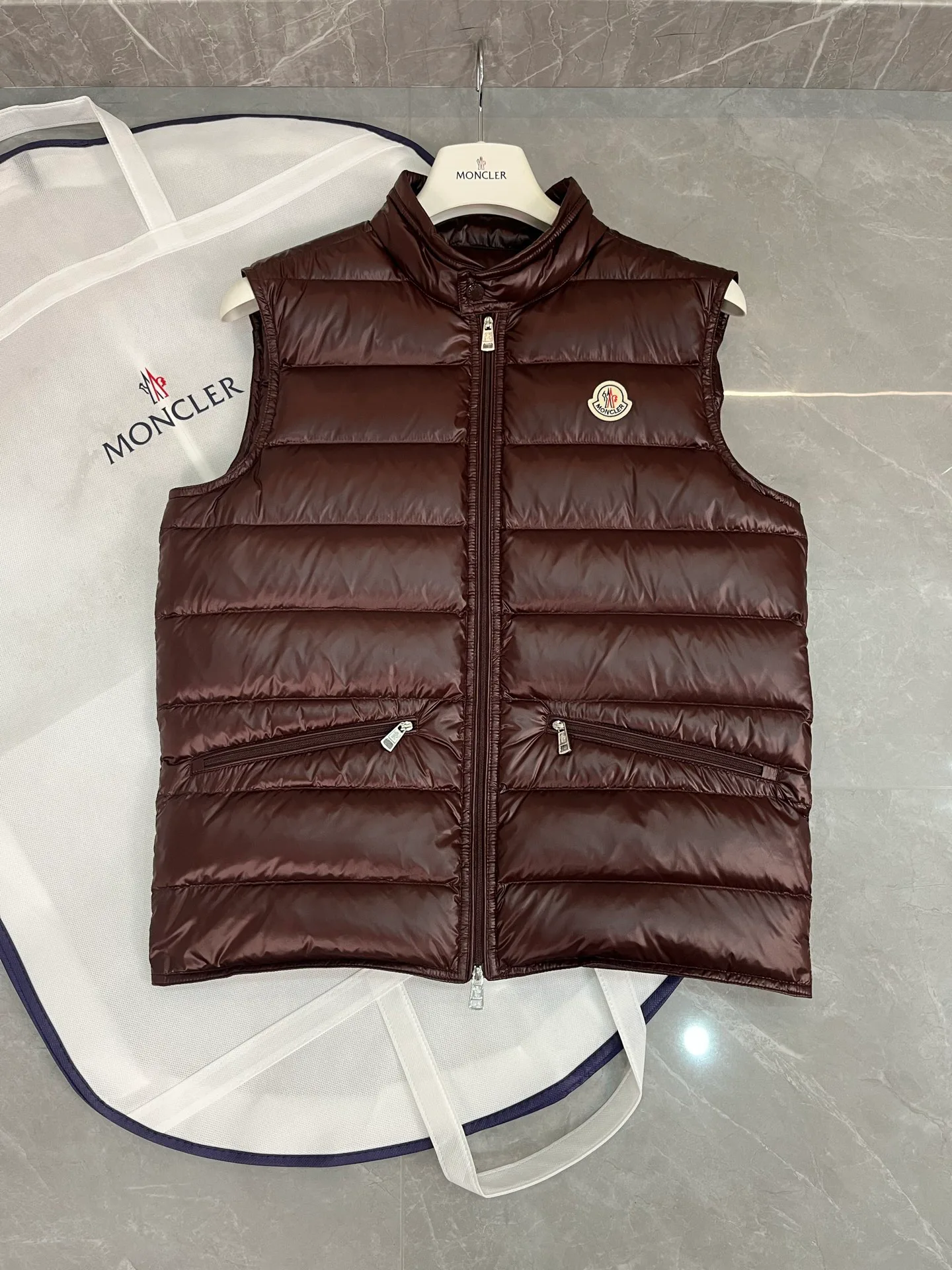 Women's Vests MONCLER 18199686