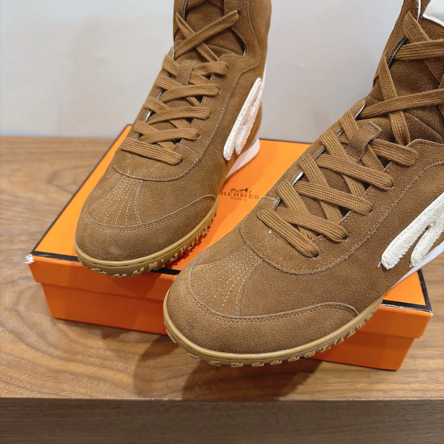 Women's Sneakers HERMES 17935236