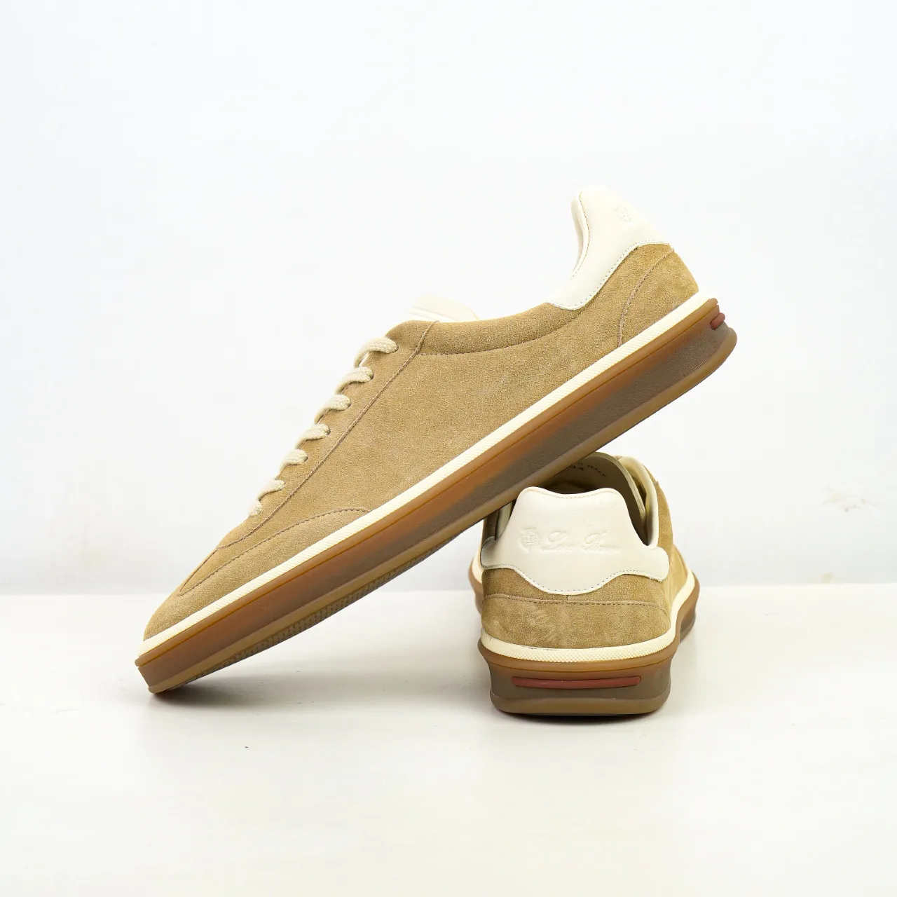 Women's Sneakers LORO PIANA 18363487
