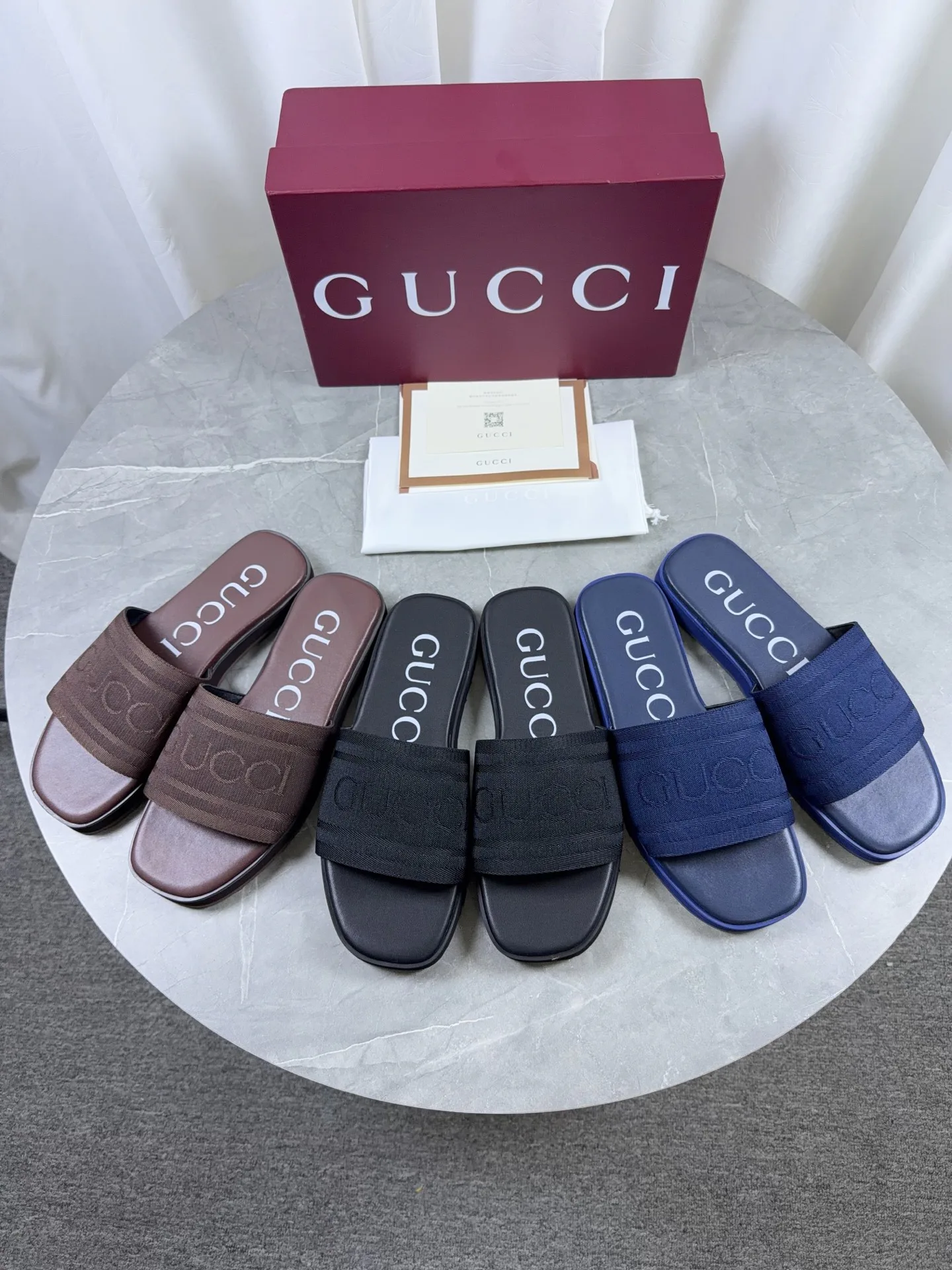 Women's Flip-Flops GUCCI 17803862