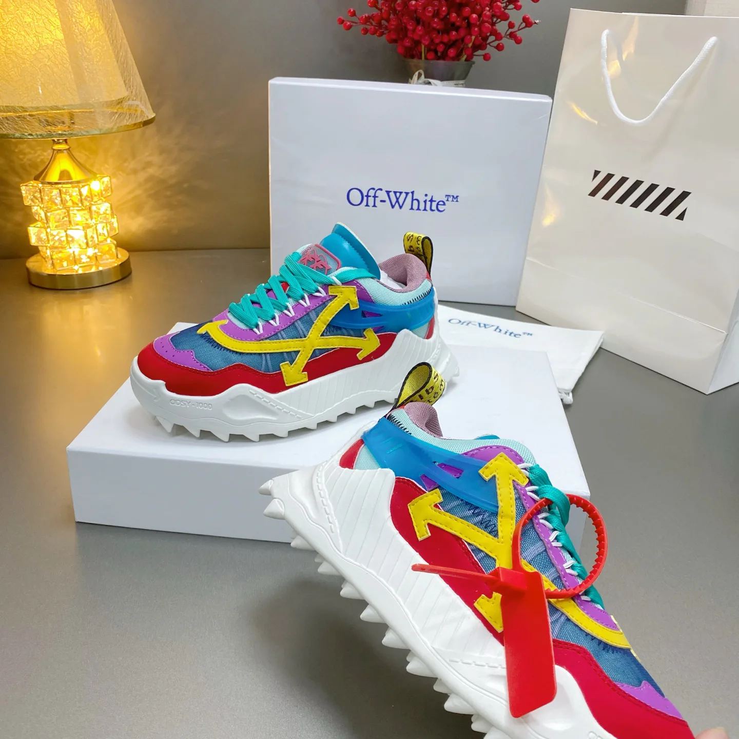 Women's Sneakers OFF-WHITE 17530533