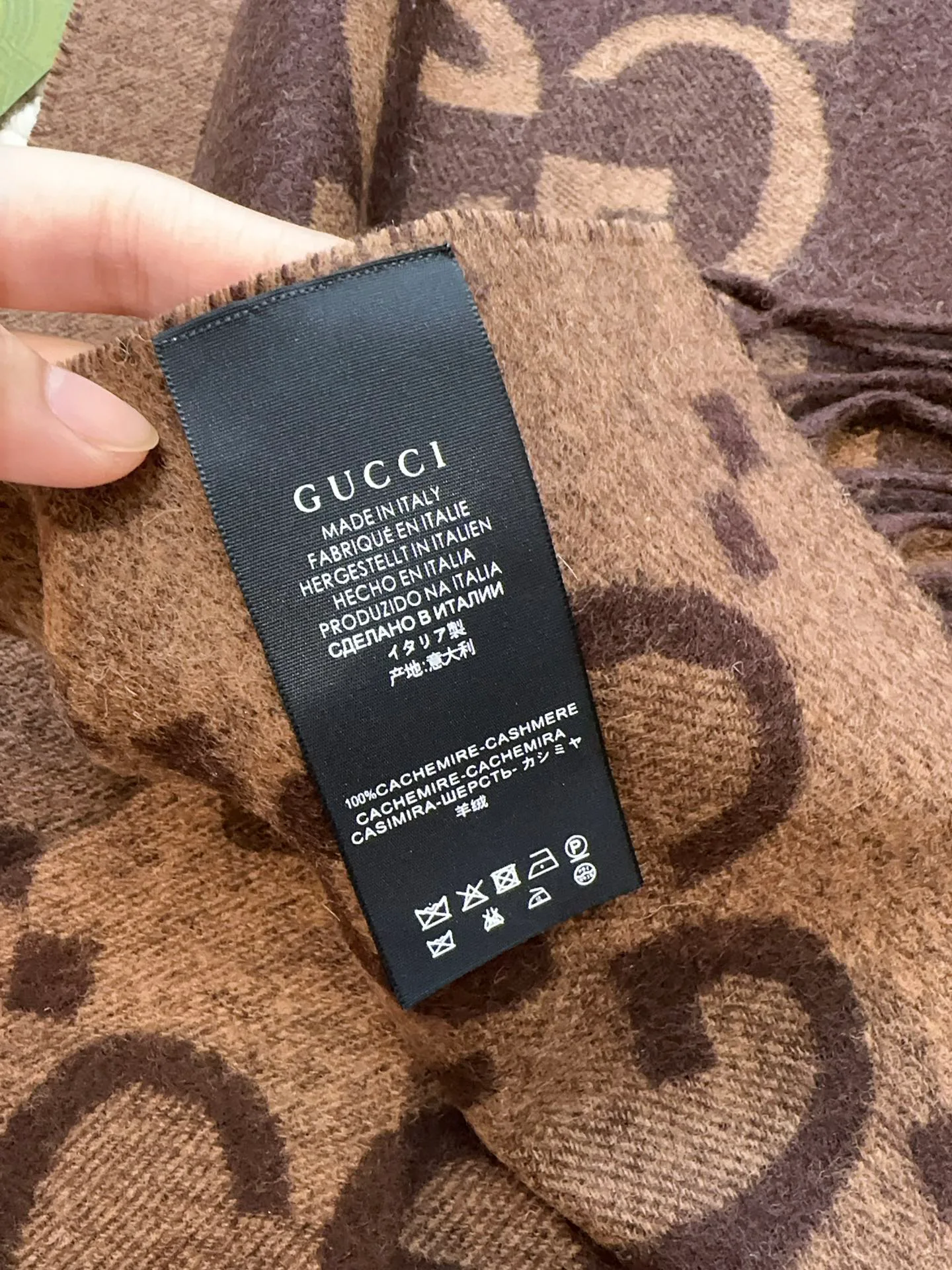 Scarves GUCCI 18105467