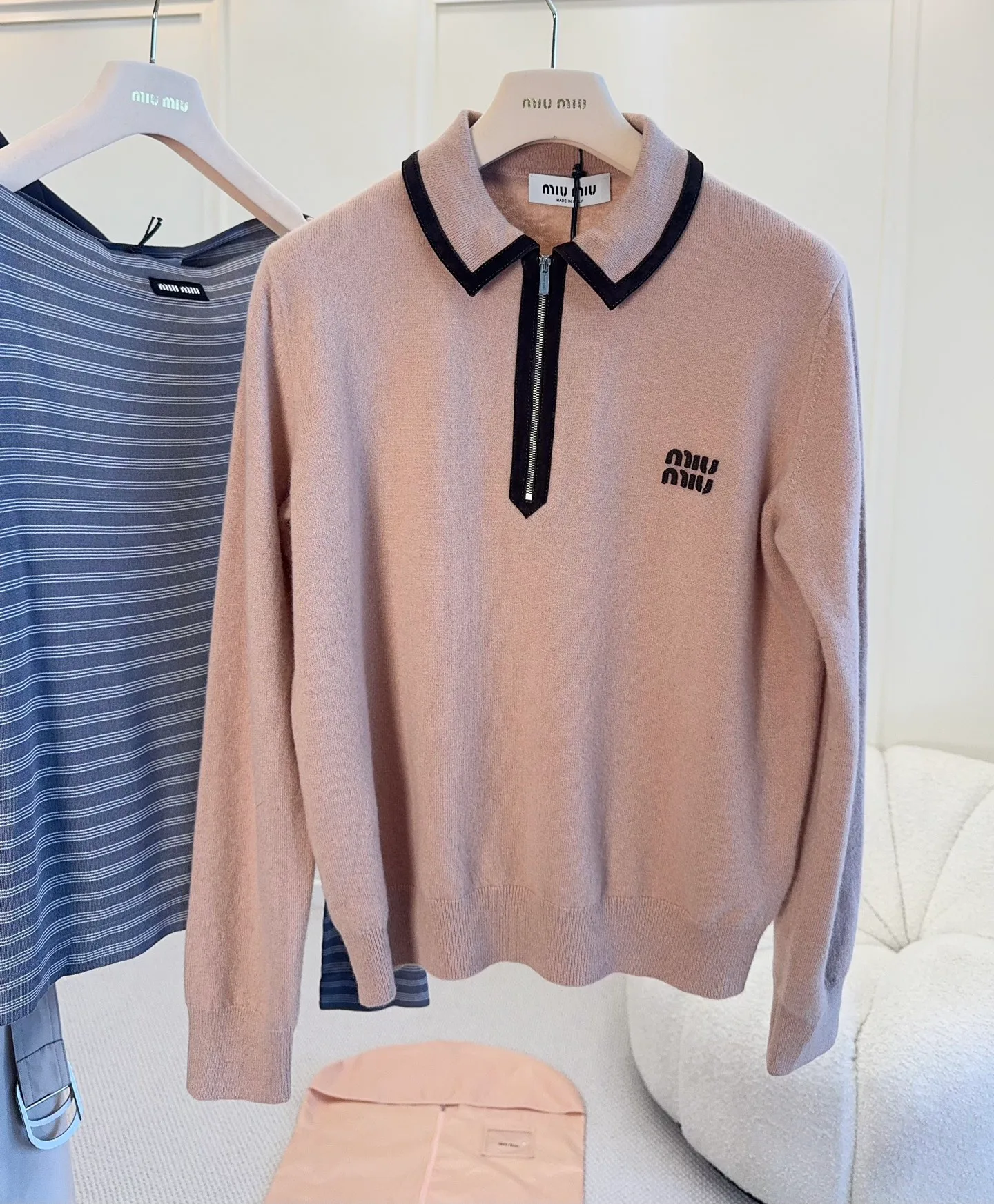 Women's Jumpers And Sweaters MIU MIU 18417048
