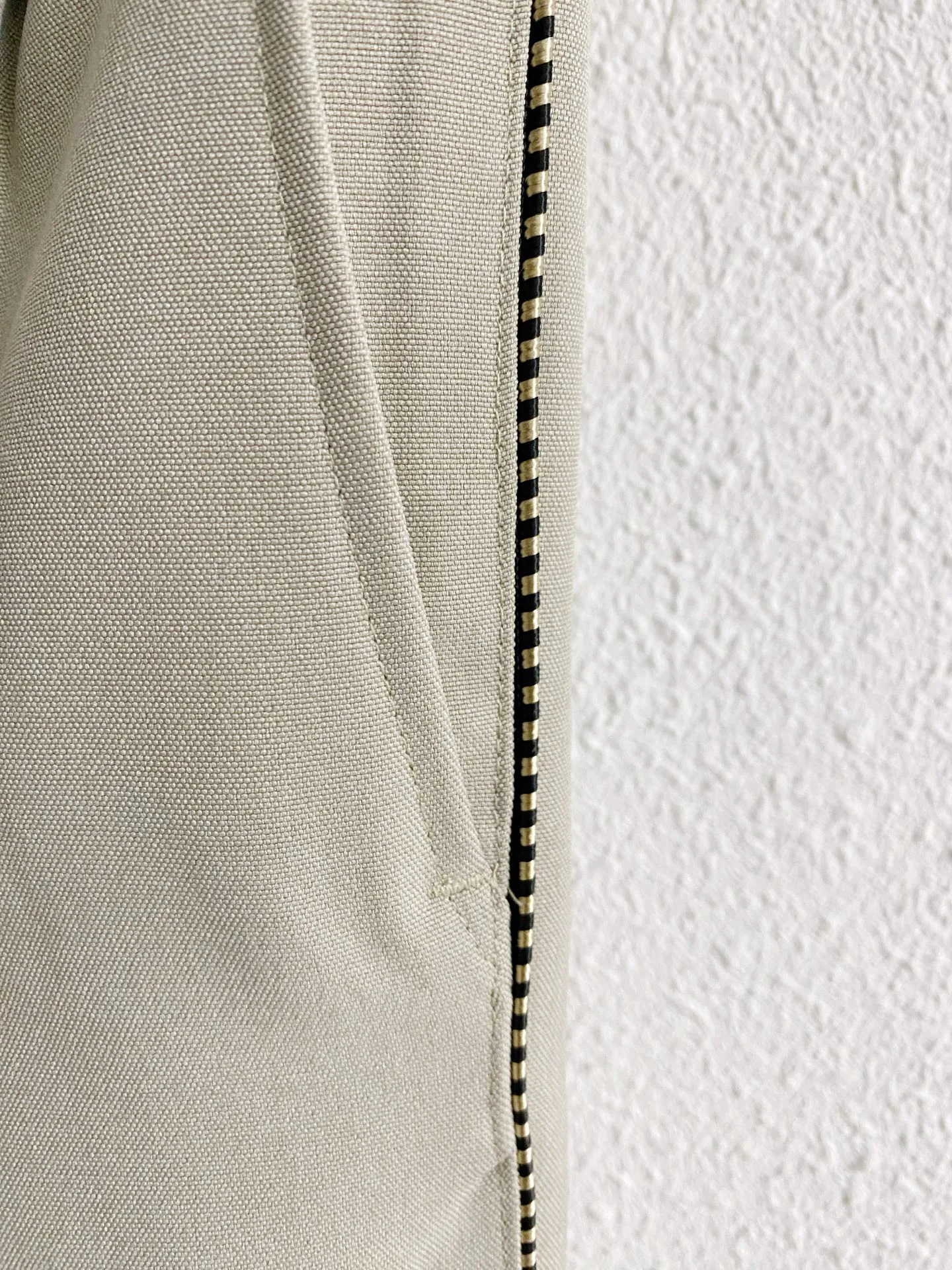 Men's Trousers LOUIS VUITTON 18355692