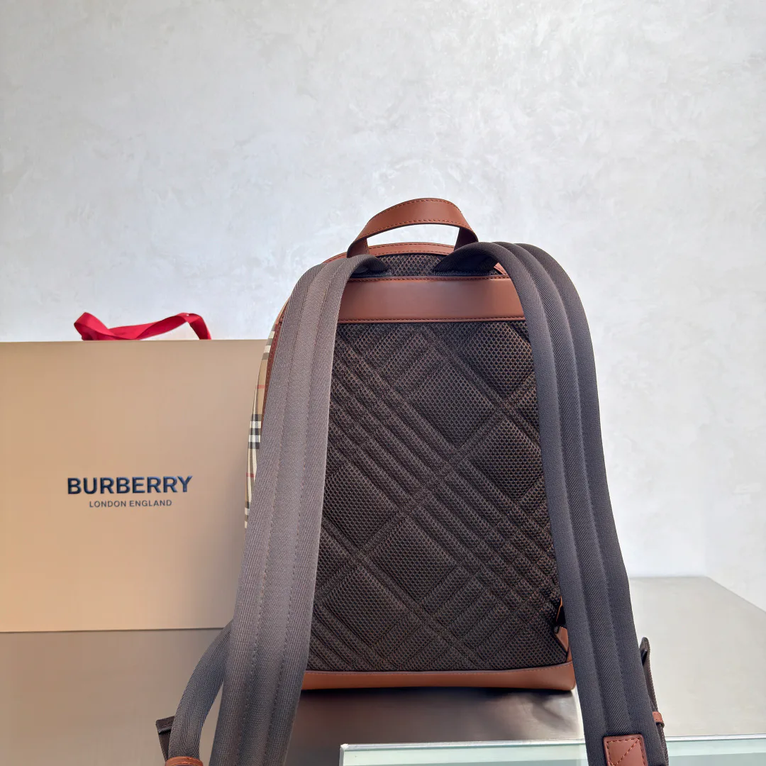Women's Backpacks BURBERRY 17949151