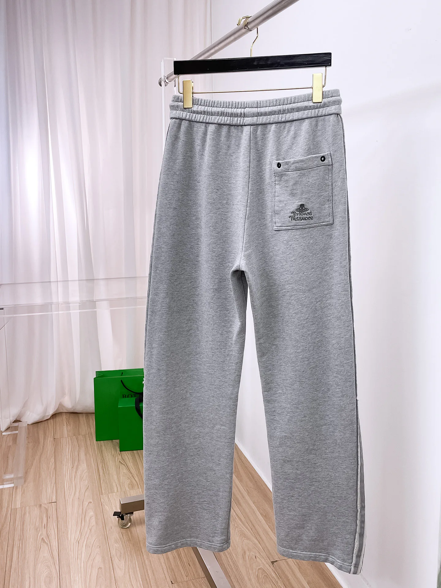 Men's Trousers VIVIENNE WESTWOOD 18399419