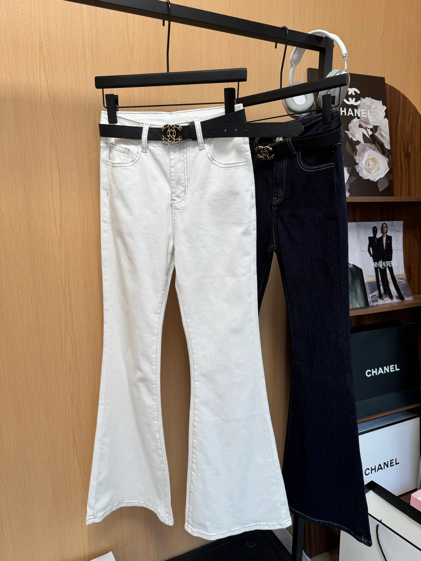 Women's Jeans CHANEL 18138529