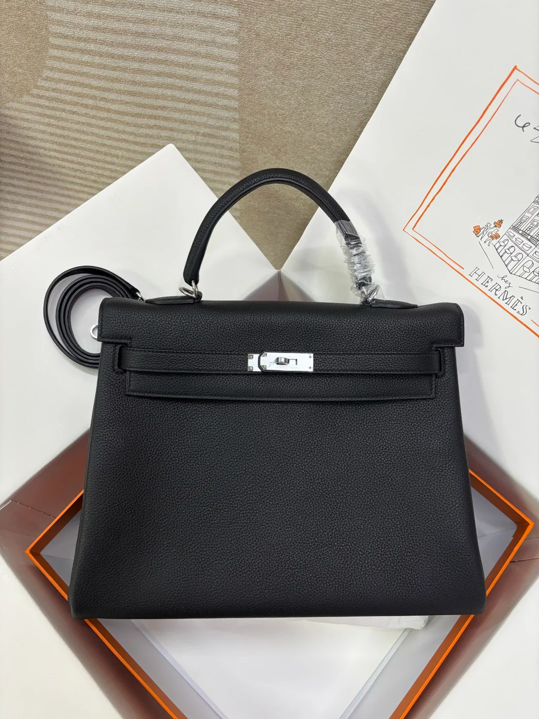Women's Classic Handbags HERMES 17778455
