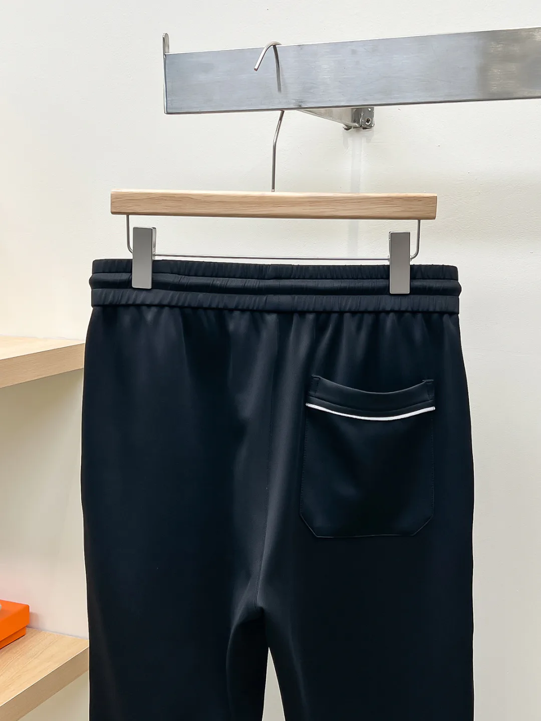 Men's Trousers LOUIS VUITTON 18499212