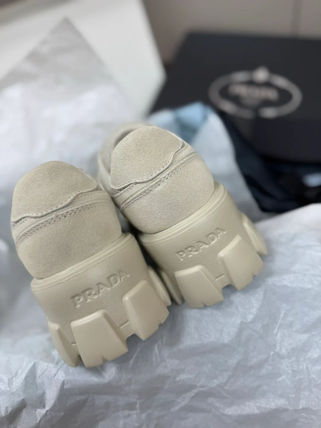 Women's Sneakers PRADA 18554593