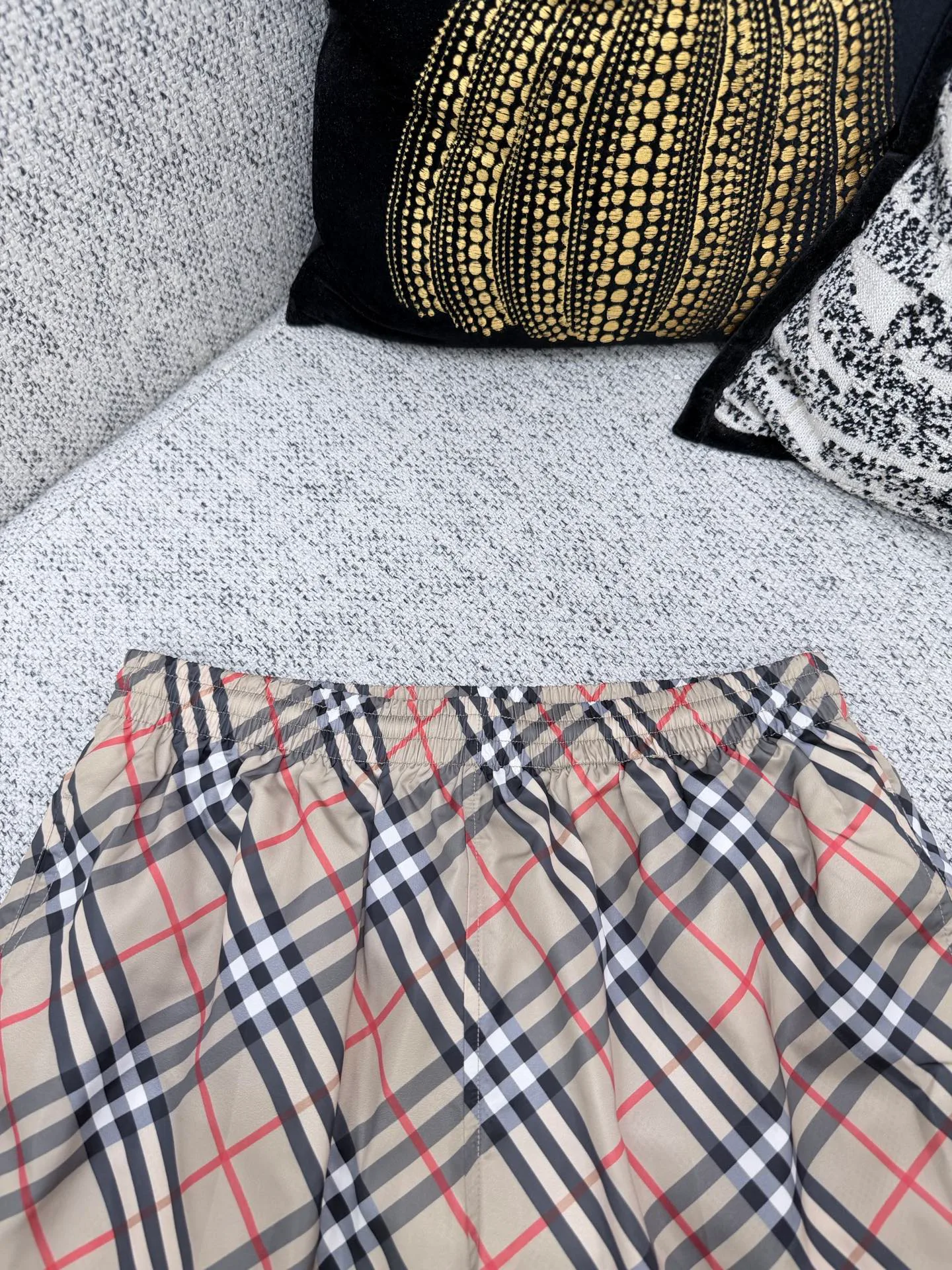 Men's Shorts BURBERRY 18074199