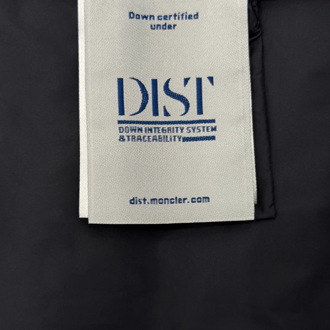 Men's Jackets And Down Jackets MONCLER 18431231