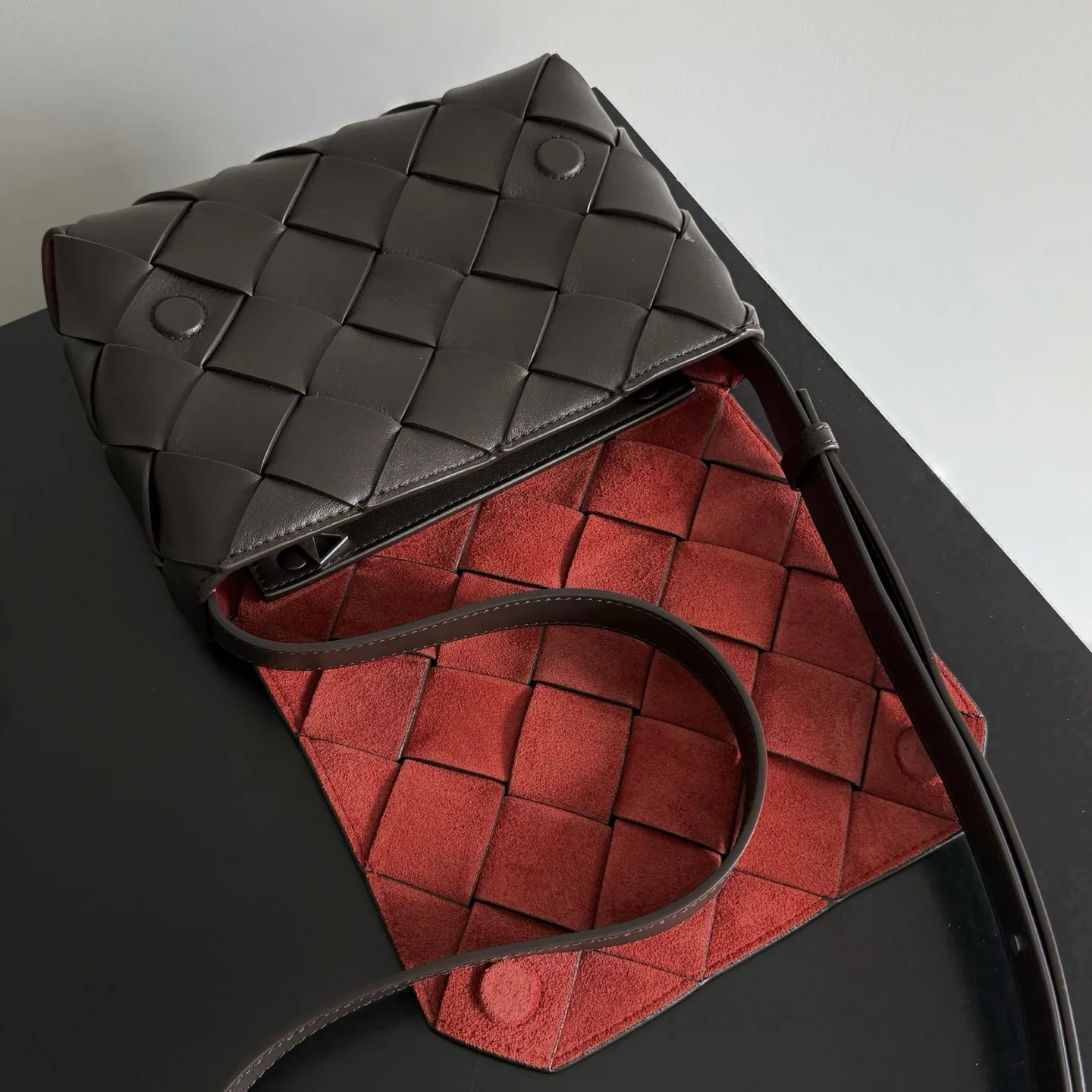 Women's Shoulder Bags BOTTEGA VENETA 17533399