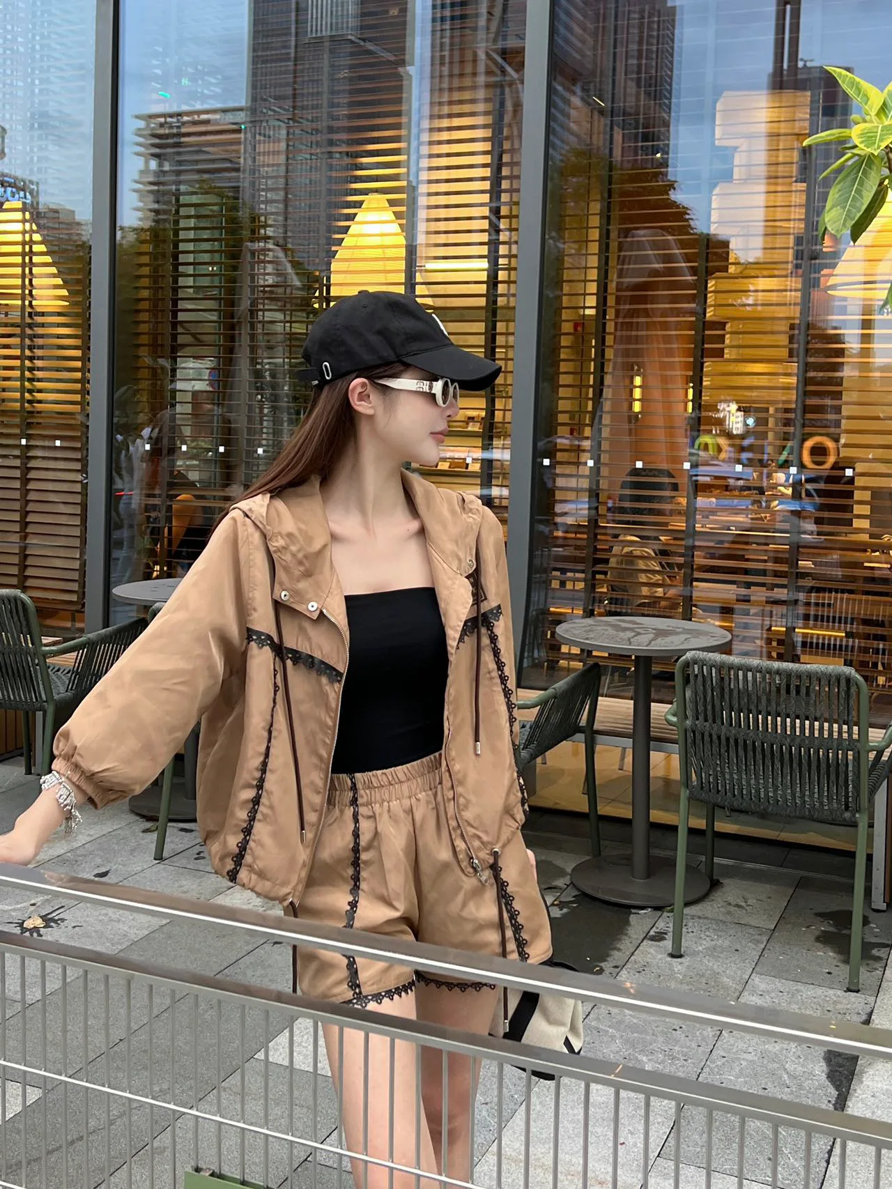 Women's Jackets And Down Jackets LOUIS VUITTON 17164684