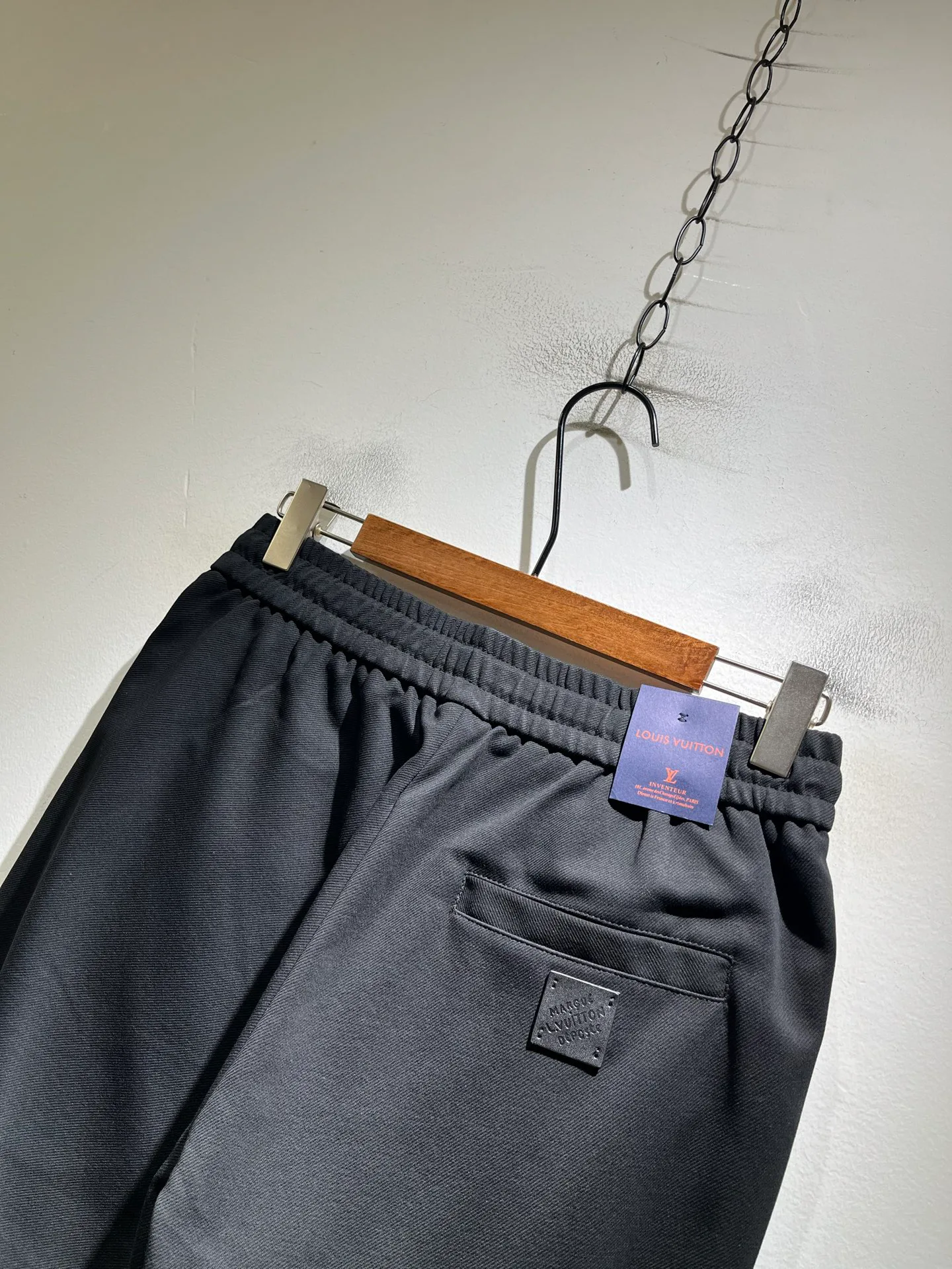 Men's Trousers LOUIS VUITTON 18343129