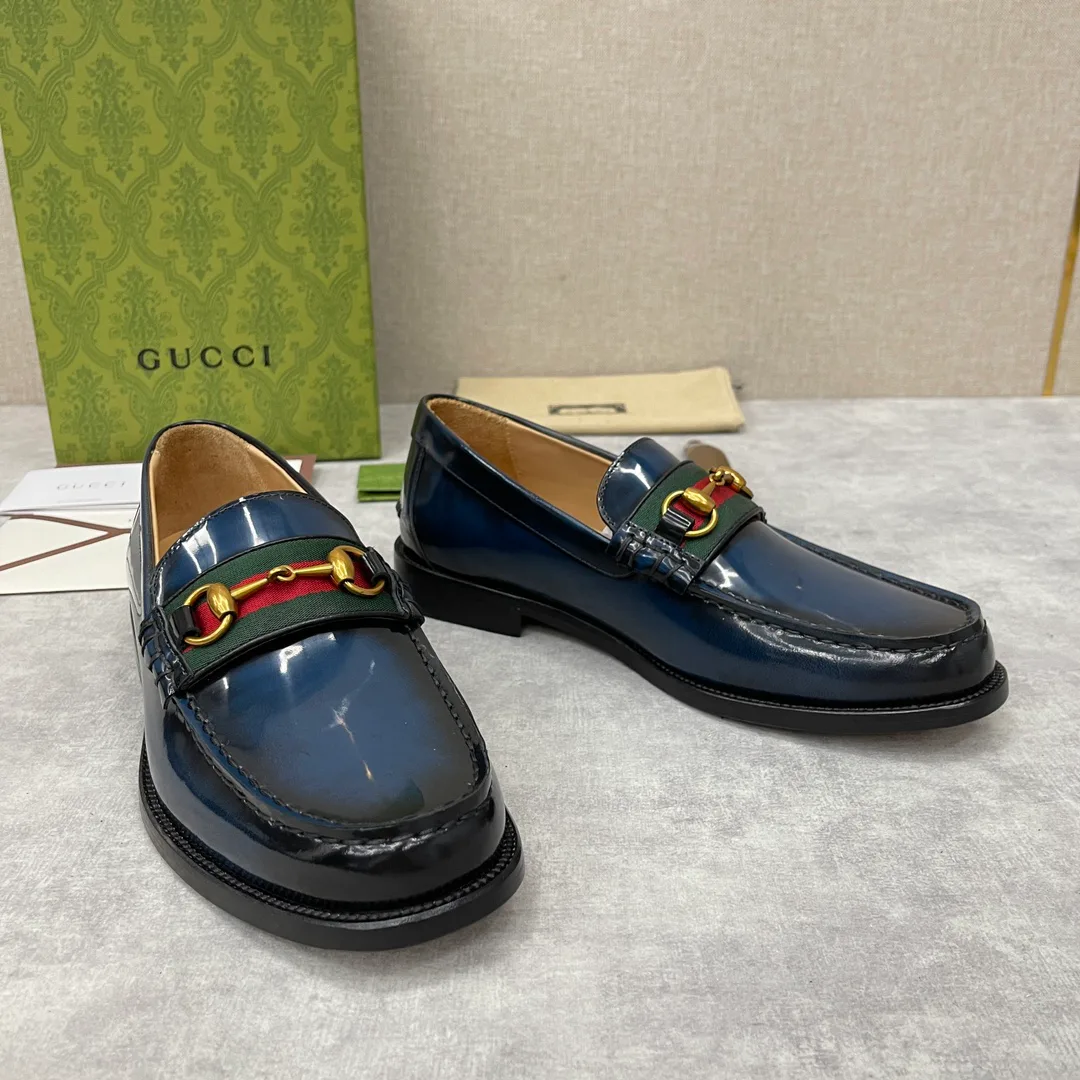 Men's Loafers And Dress Shoes GUCCI 17576628