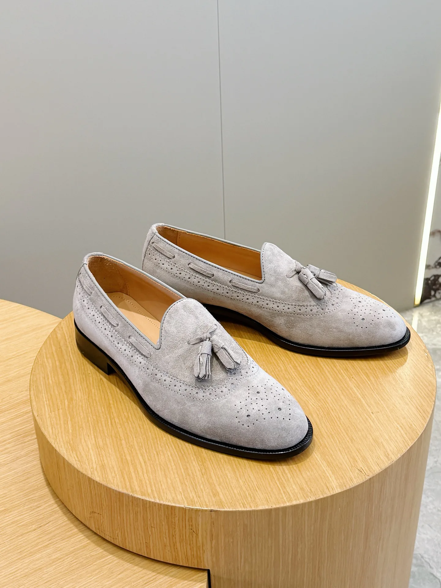 Men's Loafers And Dress Shoes LORO PIANA 18018198