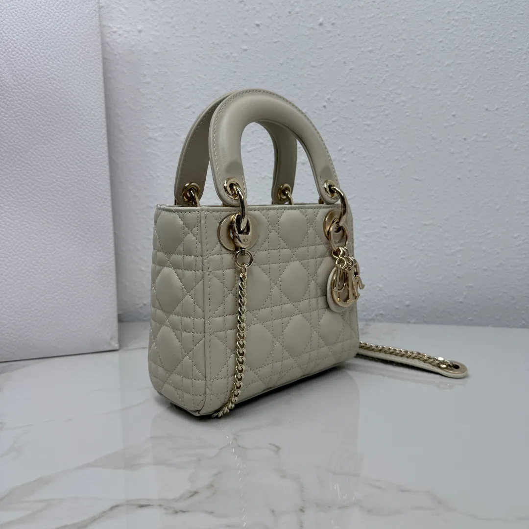 Women's Classic Handbags CHRISTIAN DIOR 18116407