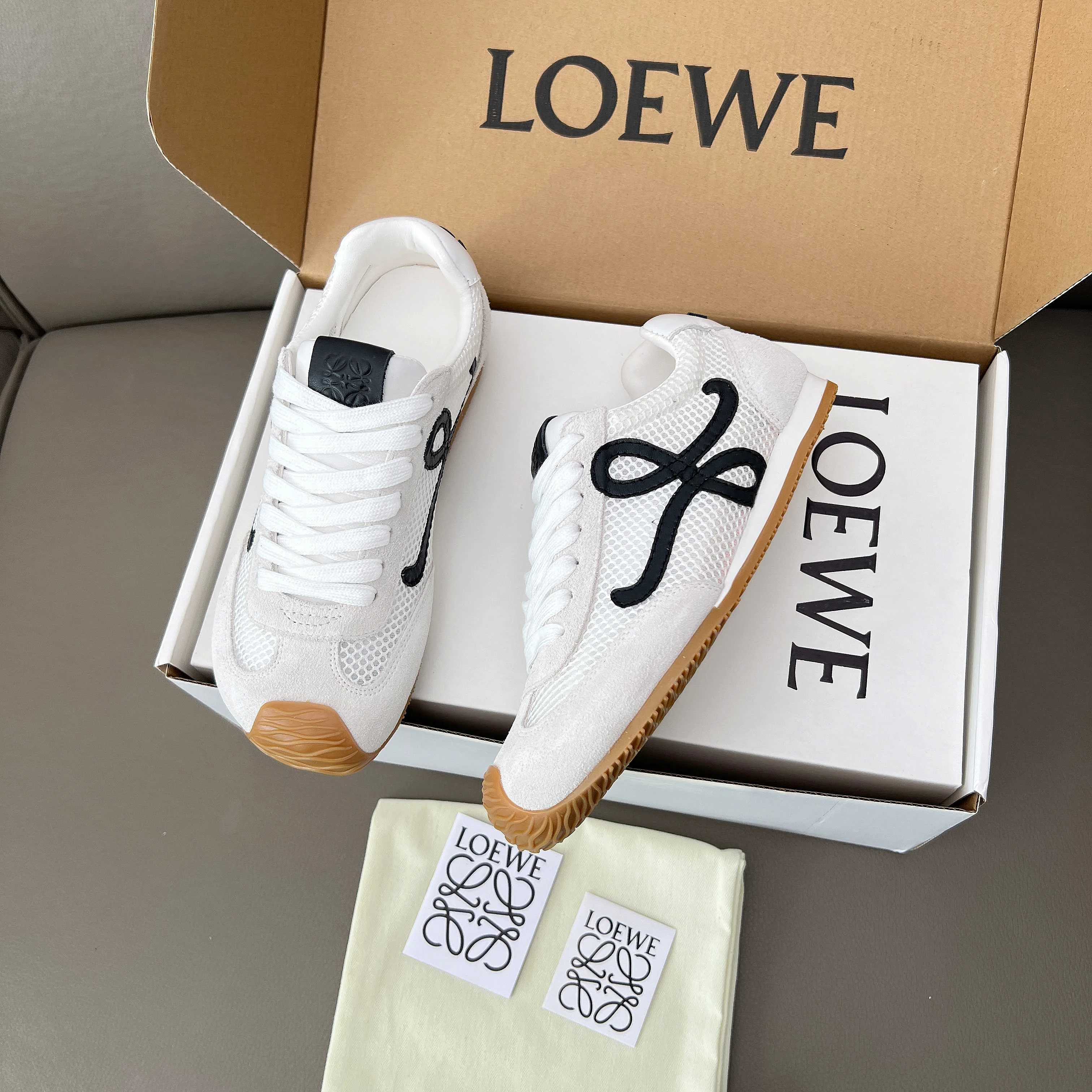 Women's Sneakers LOEWE 18011186