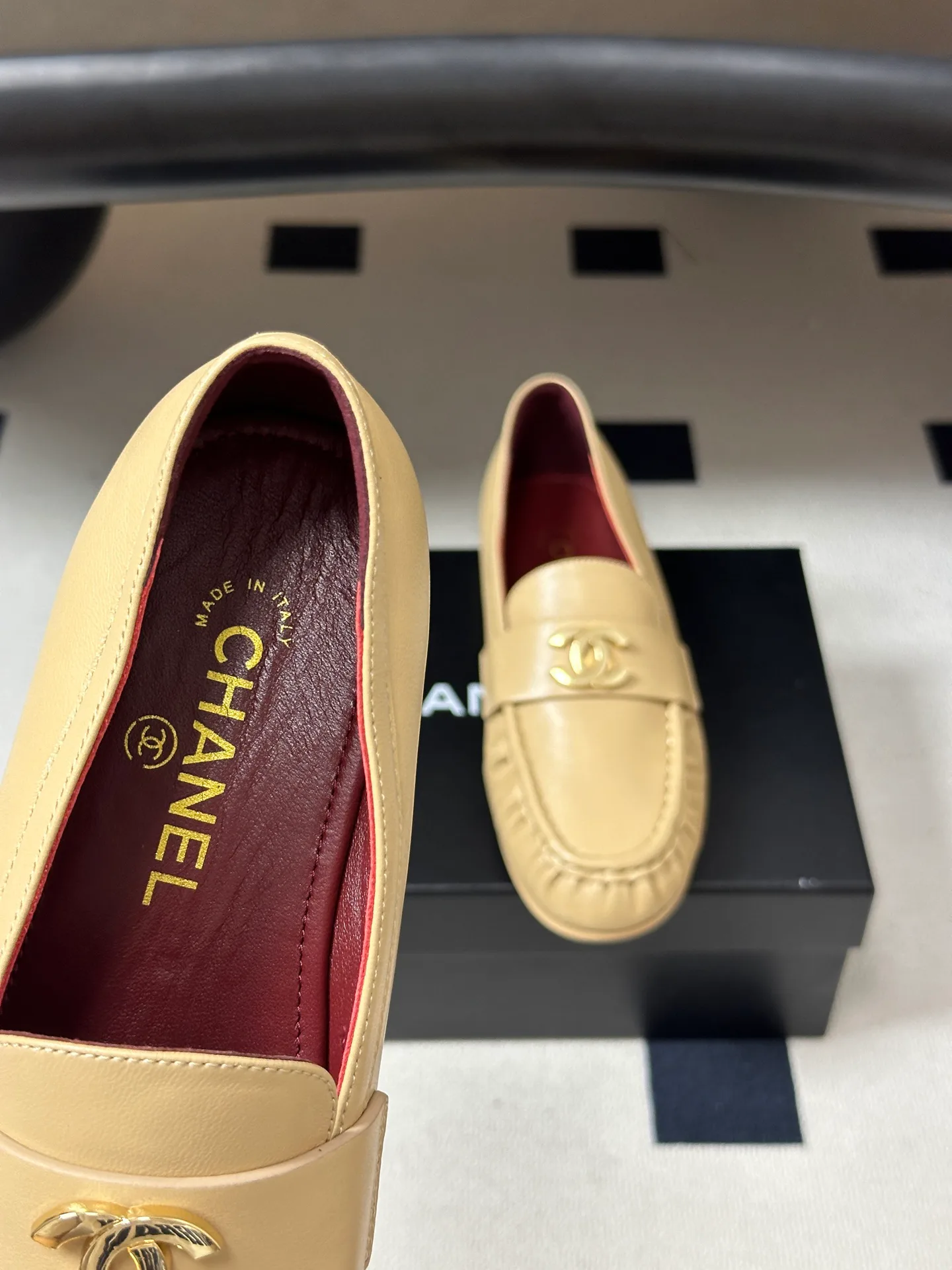 Women's Loafers And Moccasins CHANEL 17338448