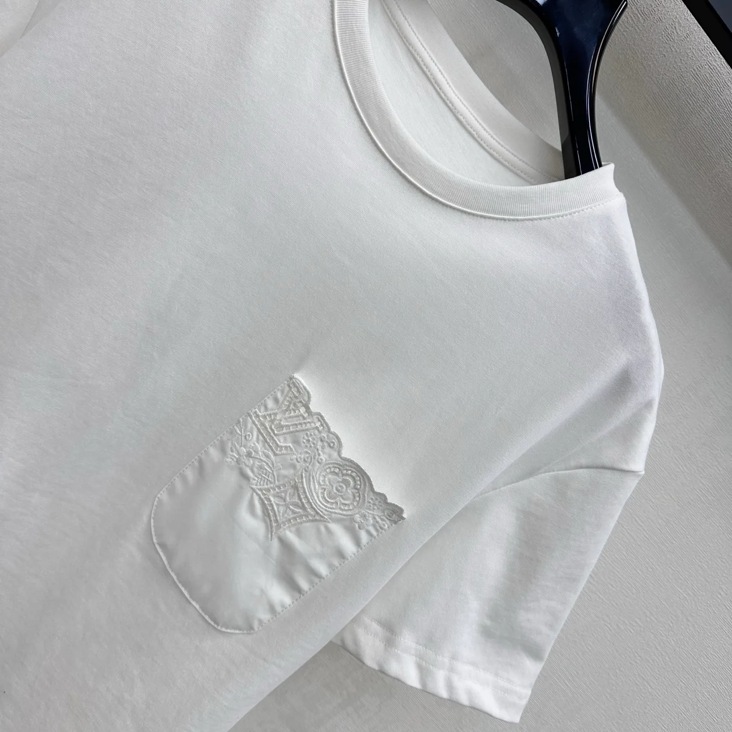Women's T-Shirts LOUIS VUITTON 17361215