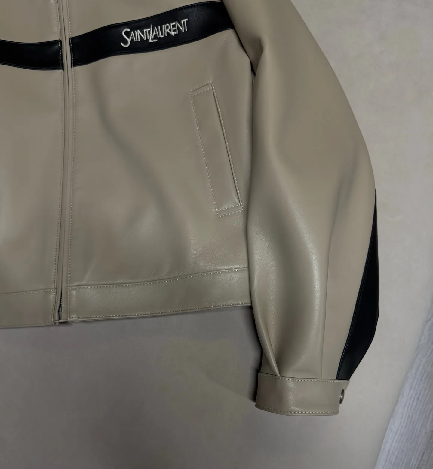 Women's Leather Jackets And Sheepskin Coats SAINT LAURENT 18259825