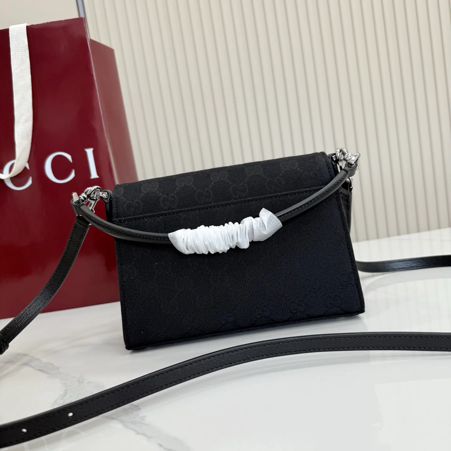 Women's Classic Handbags GUCCI 17947728