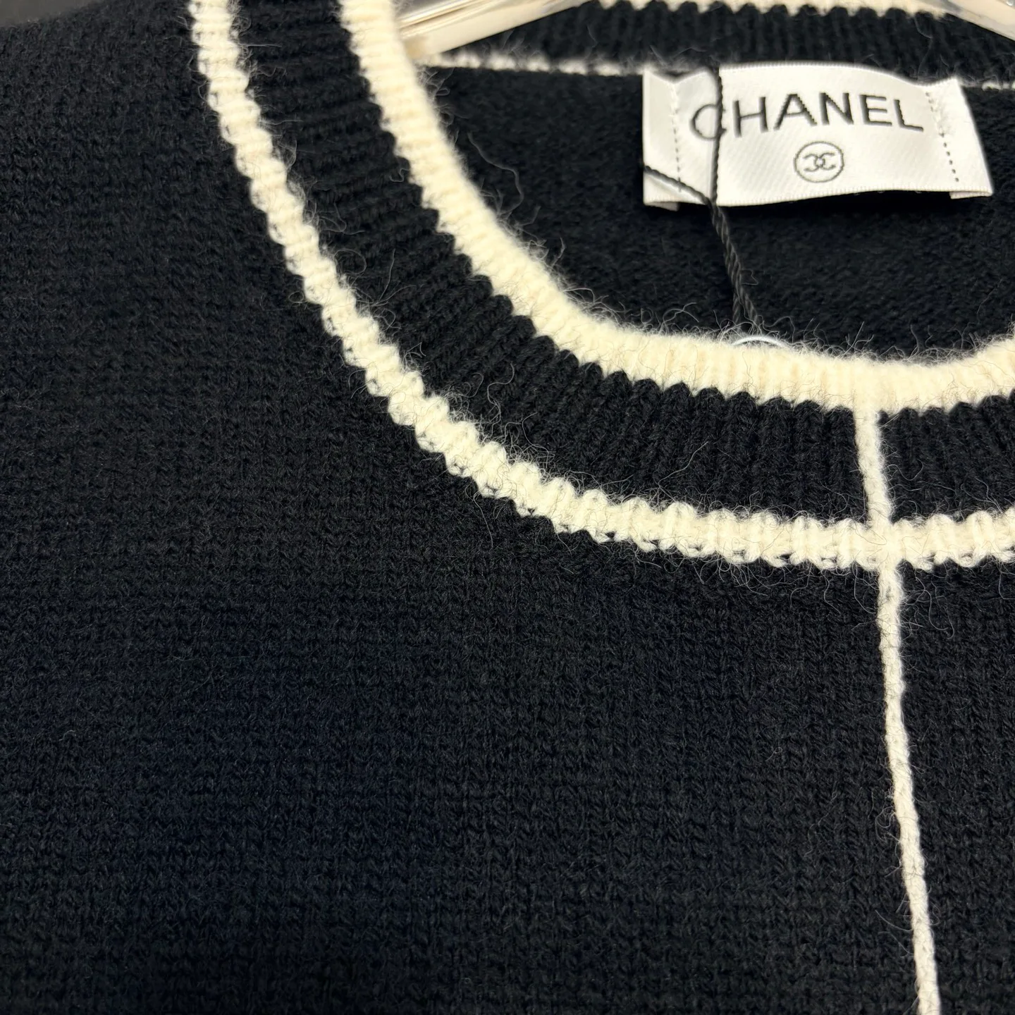 Women's Jumpers And Sweaters CHANEL 18138480