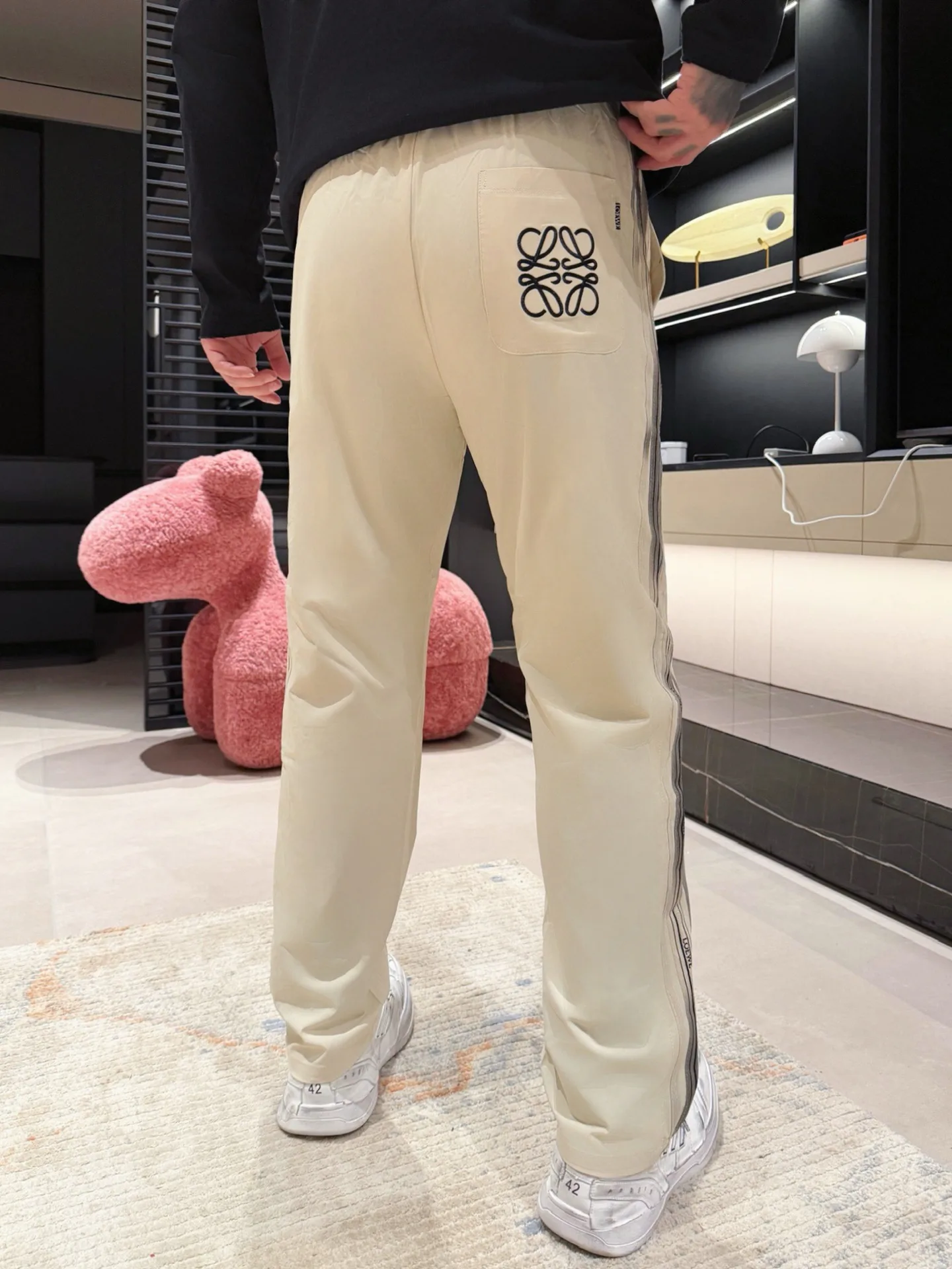 Men's Trousers LOEWE 18499755