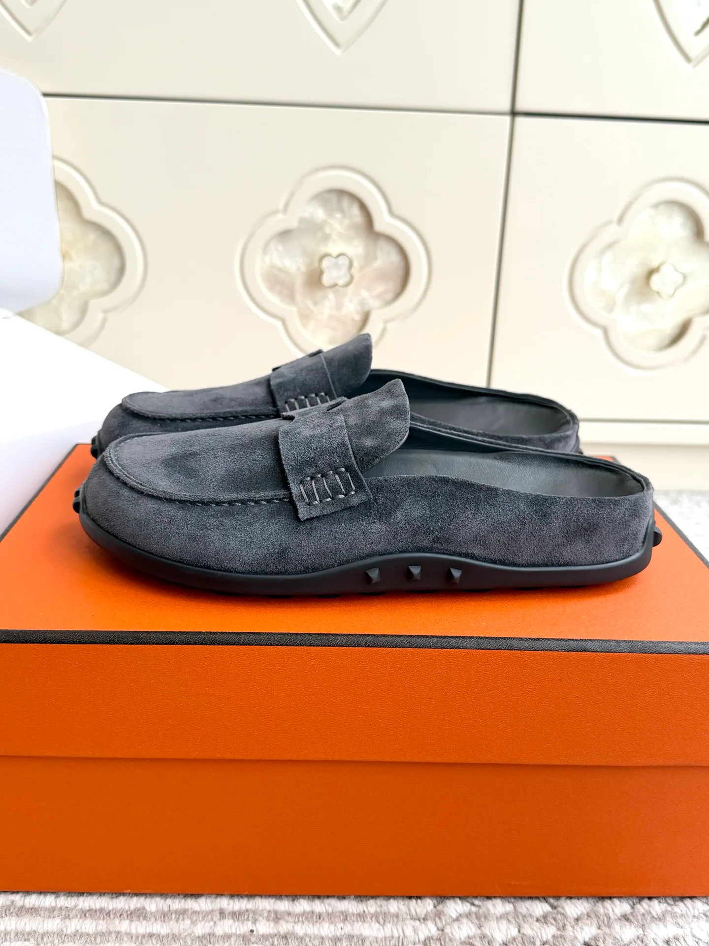 Women's Loafers And Moccasins HERMES 18146479