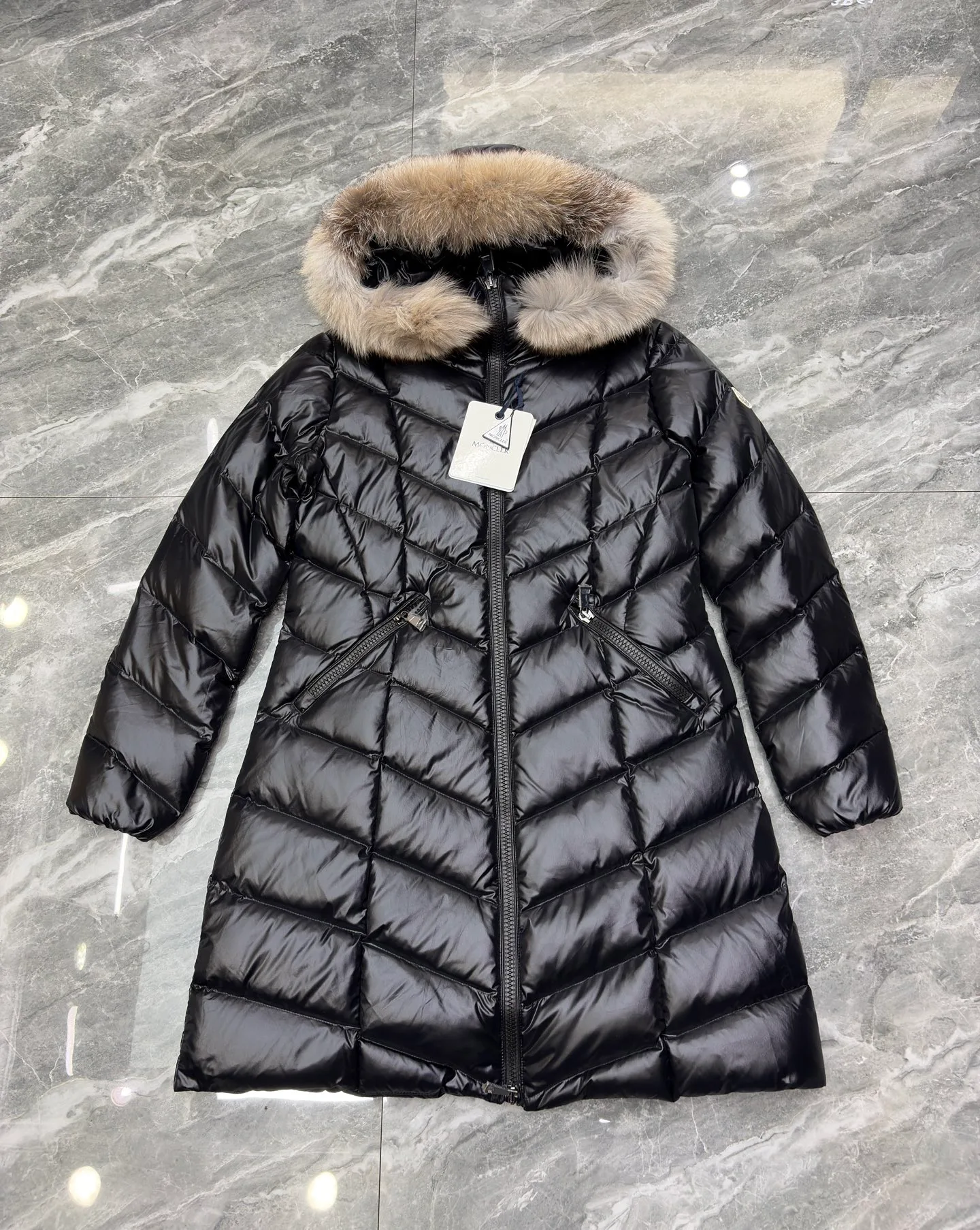 Women's Jackets And Down Jackets MONCLER 17801587