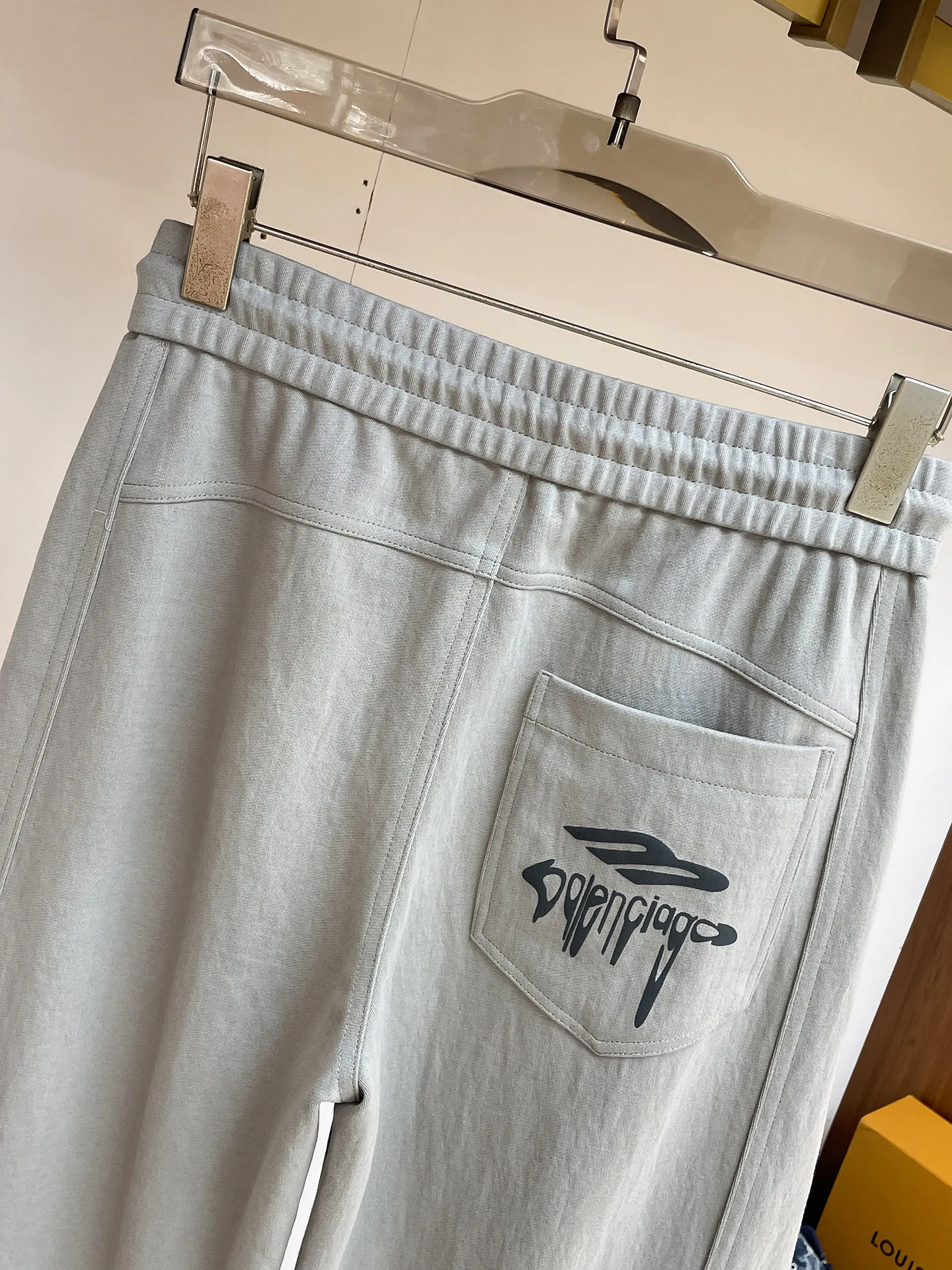 Men's Trousers BALENCIAGA 18499627