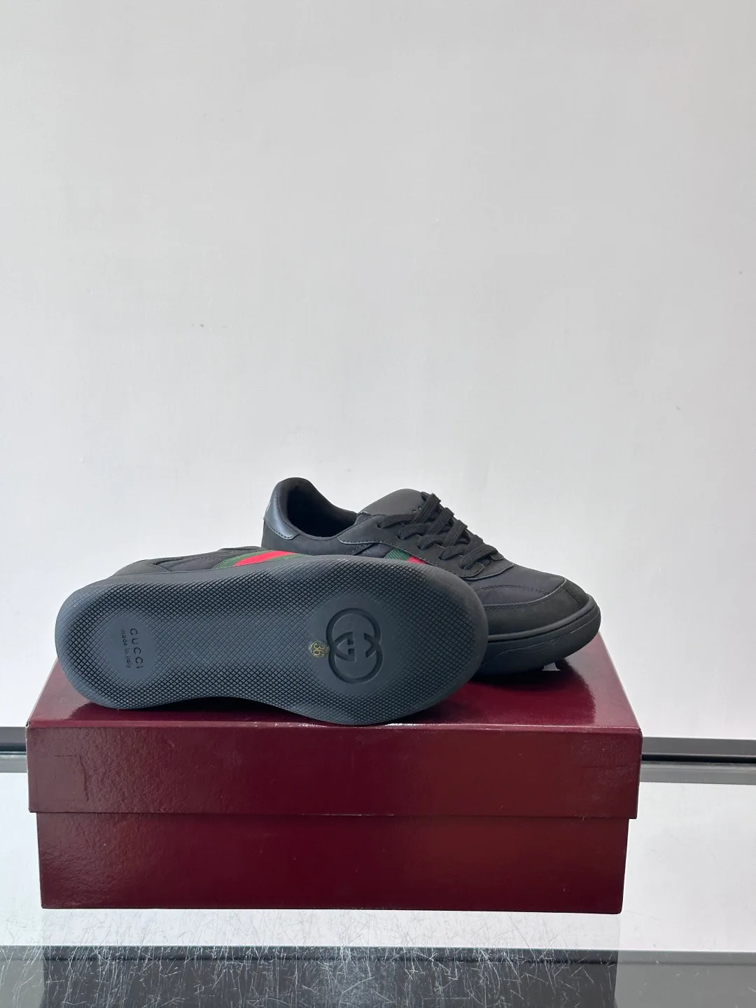 Women's Sneakers GUCCI 18102027