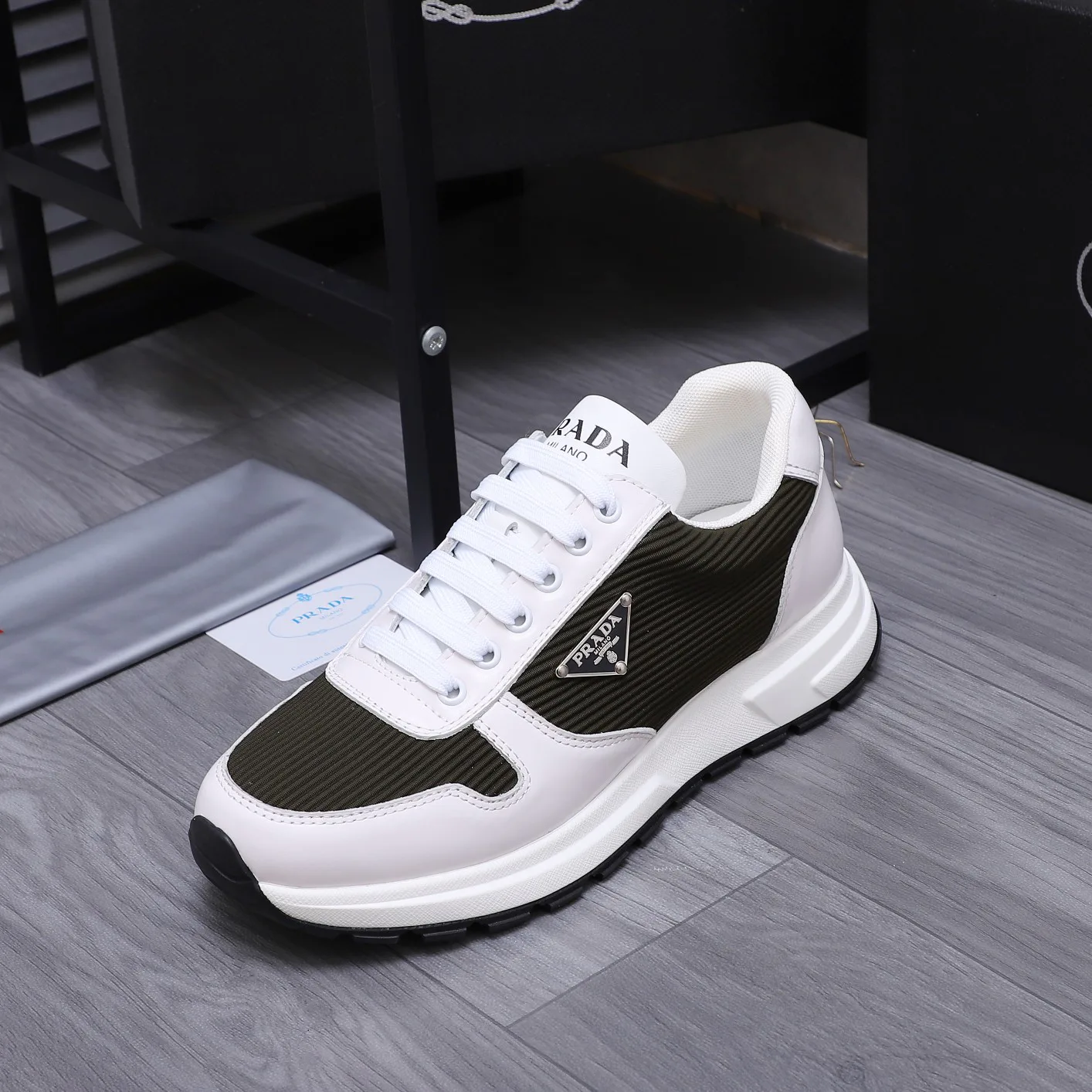 Men's Sneakers PRADA 17429863