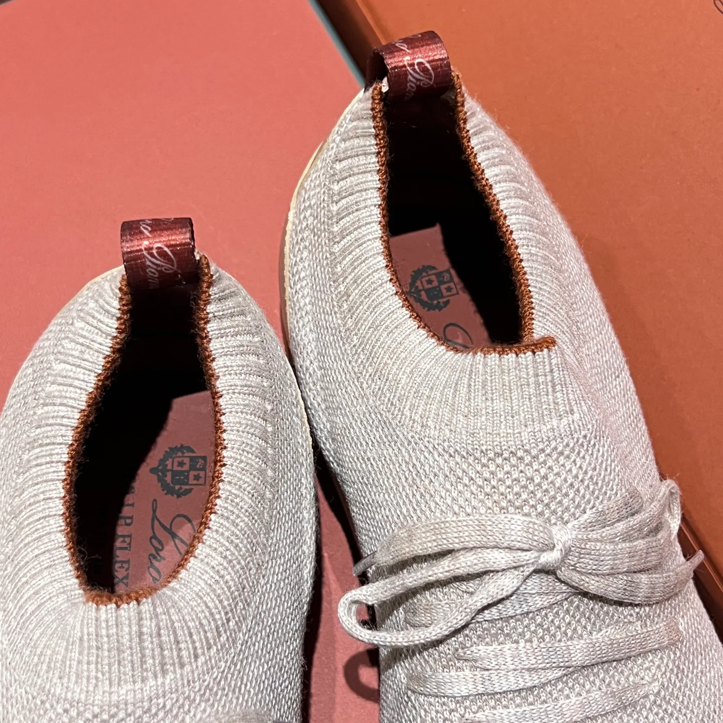 Men's Sneakers LORO PIANA 18194122