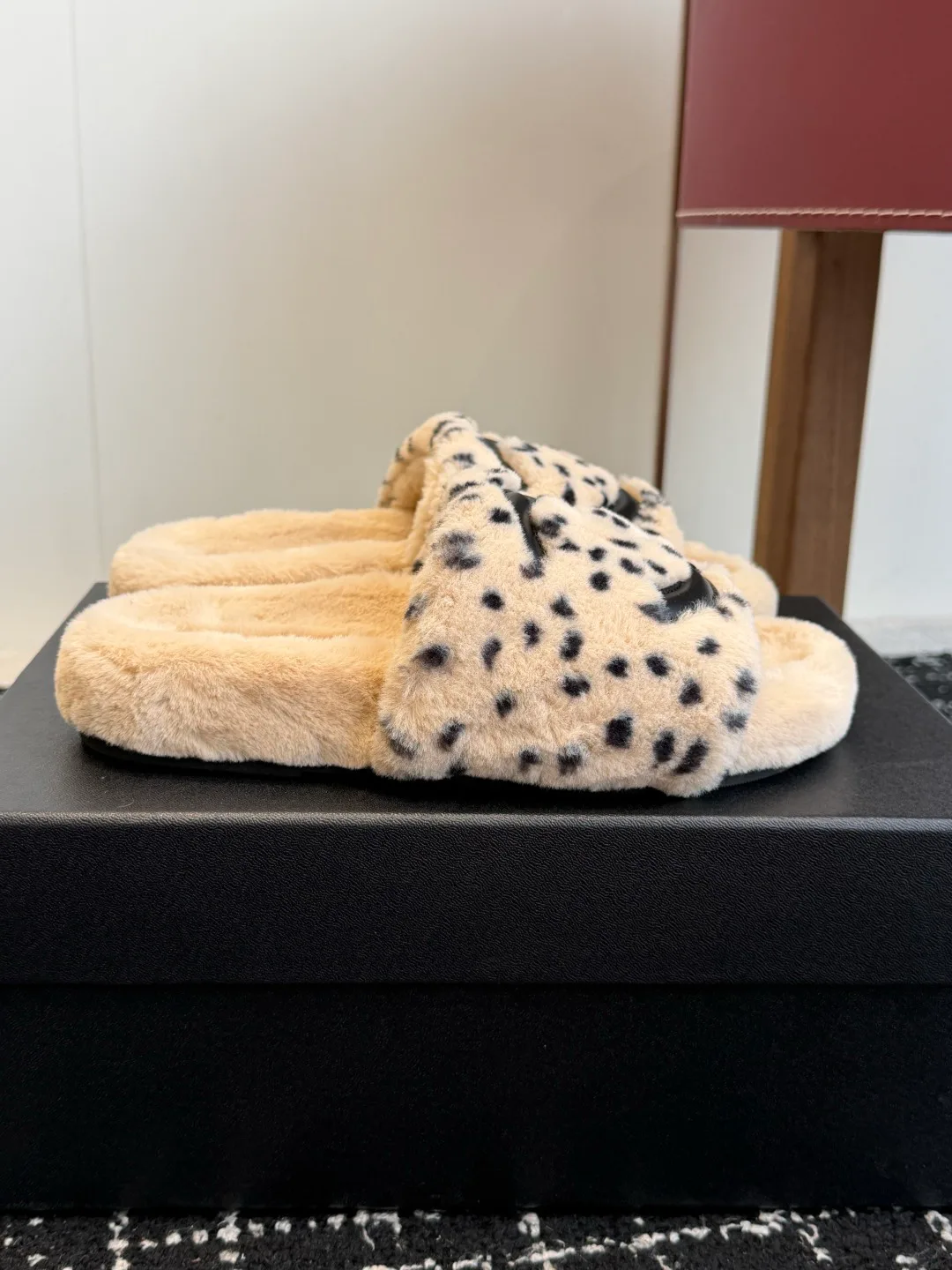 Women's Slippers CHANEL 18053852