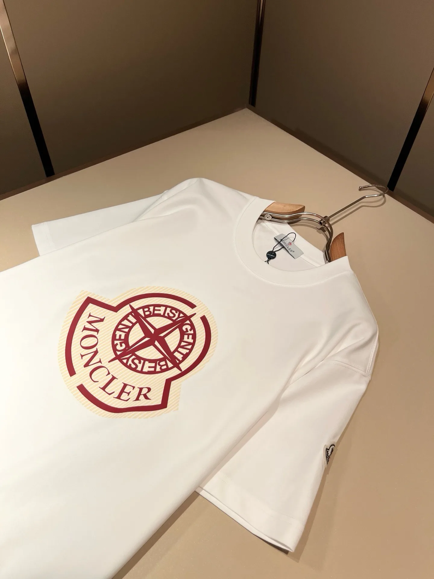 Футболки Мужские Moncler 18592698